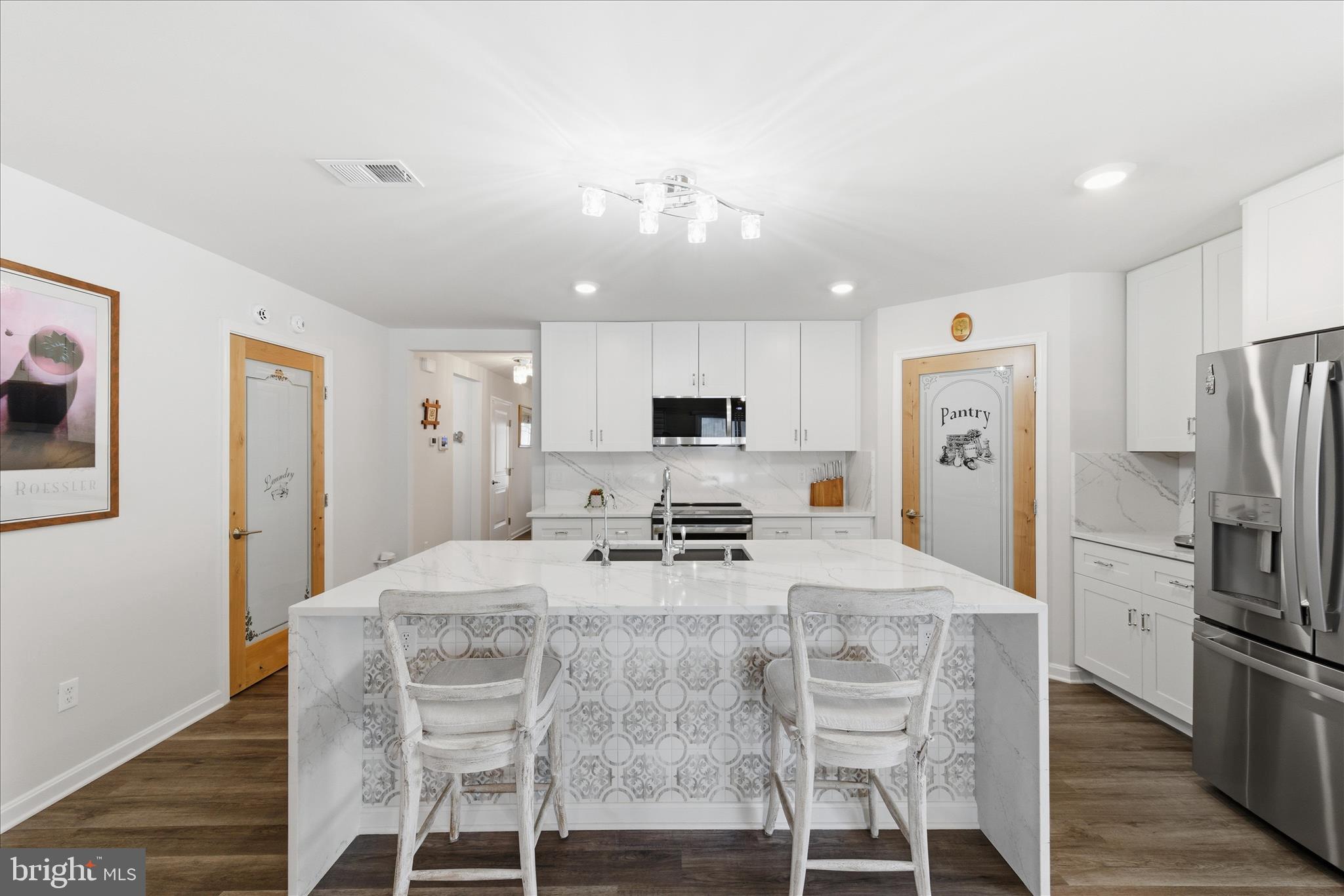 VALLEY VIEW - Residential