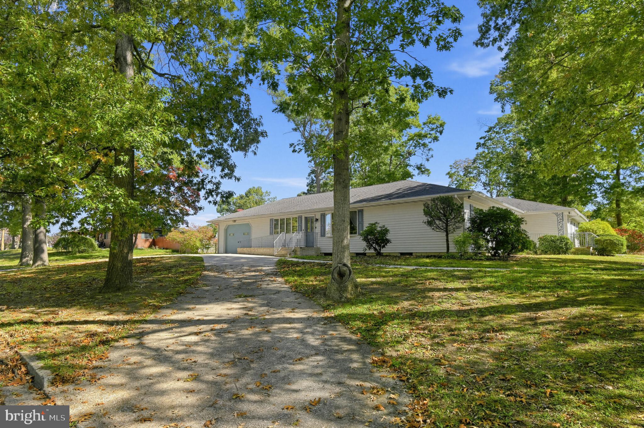 1428 LLOYD TERRACE