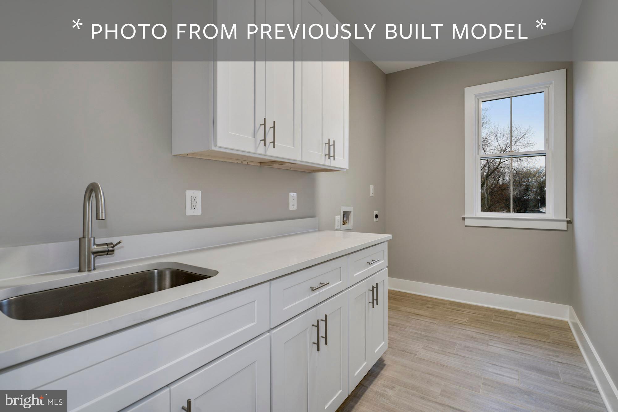 WAVERLY HILLS - Residential