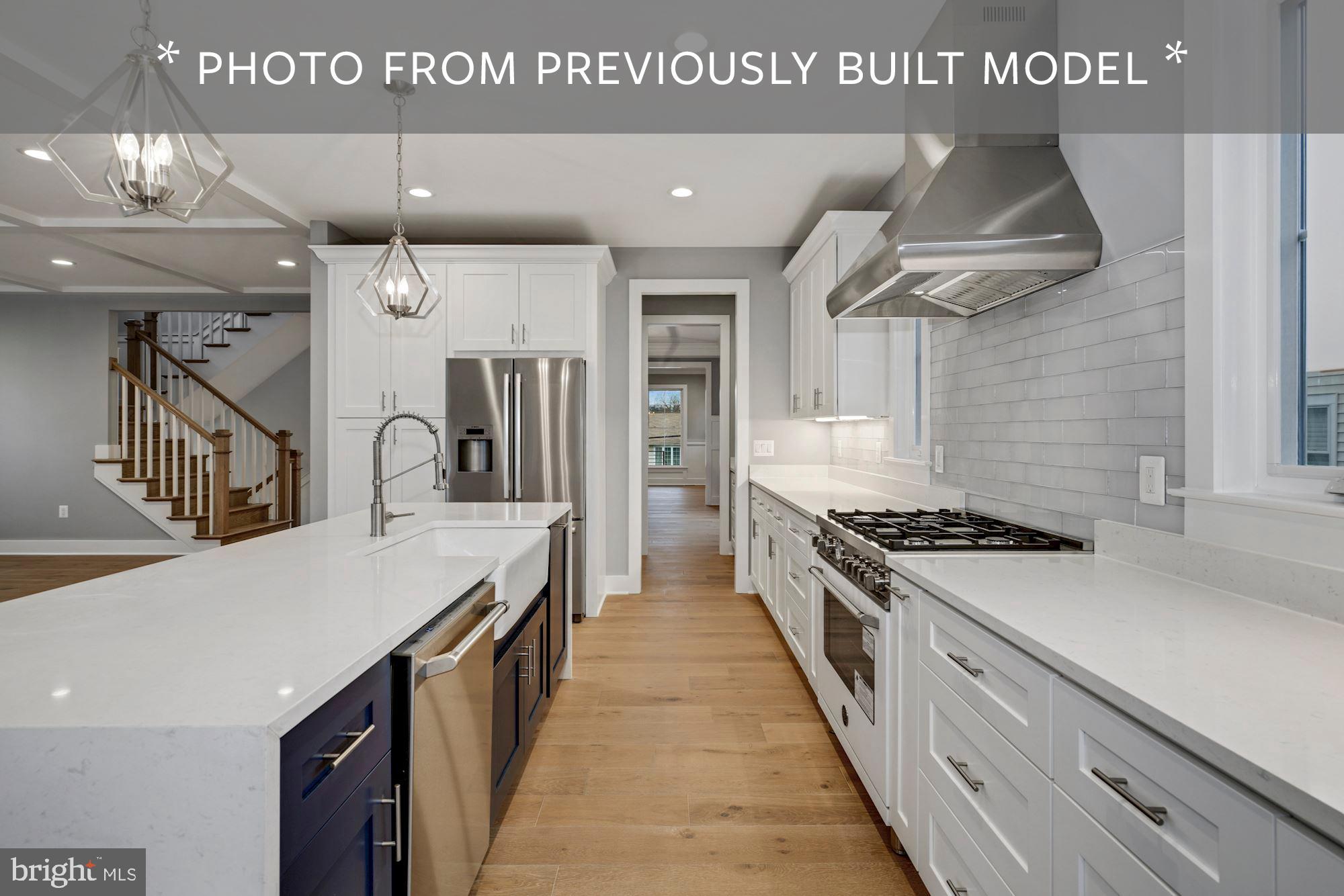 WAVERLY HILLS - Residential