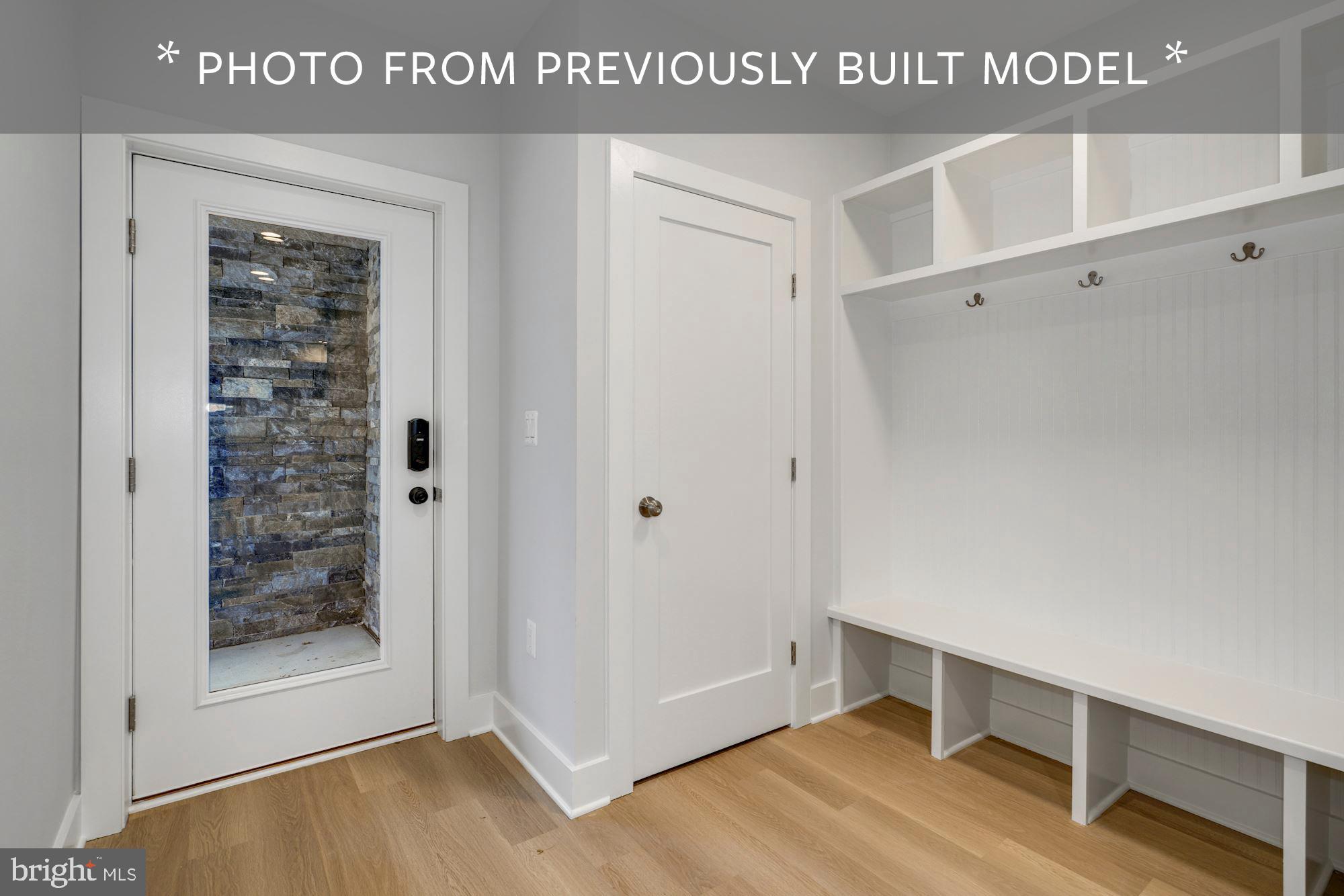 WAVERLY HILLS - Residential