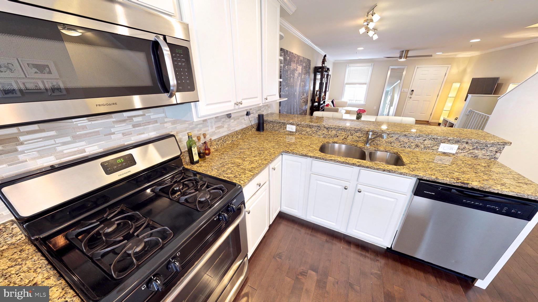 CANTON - Residential