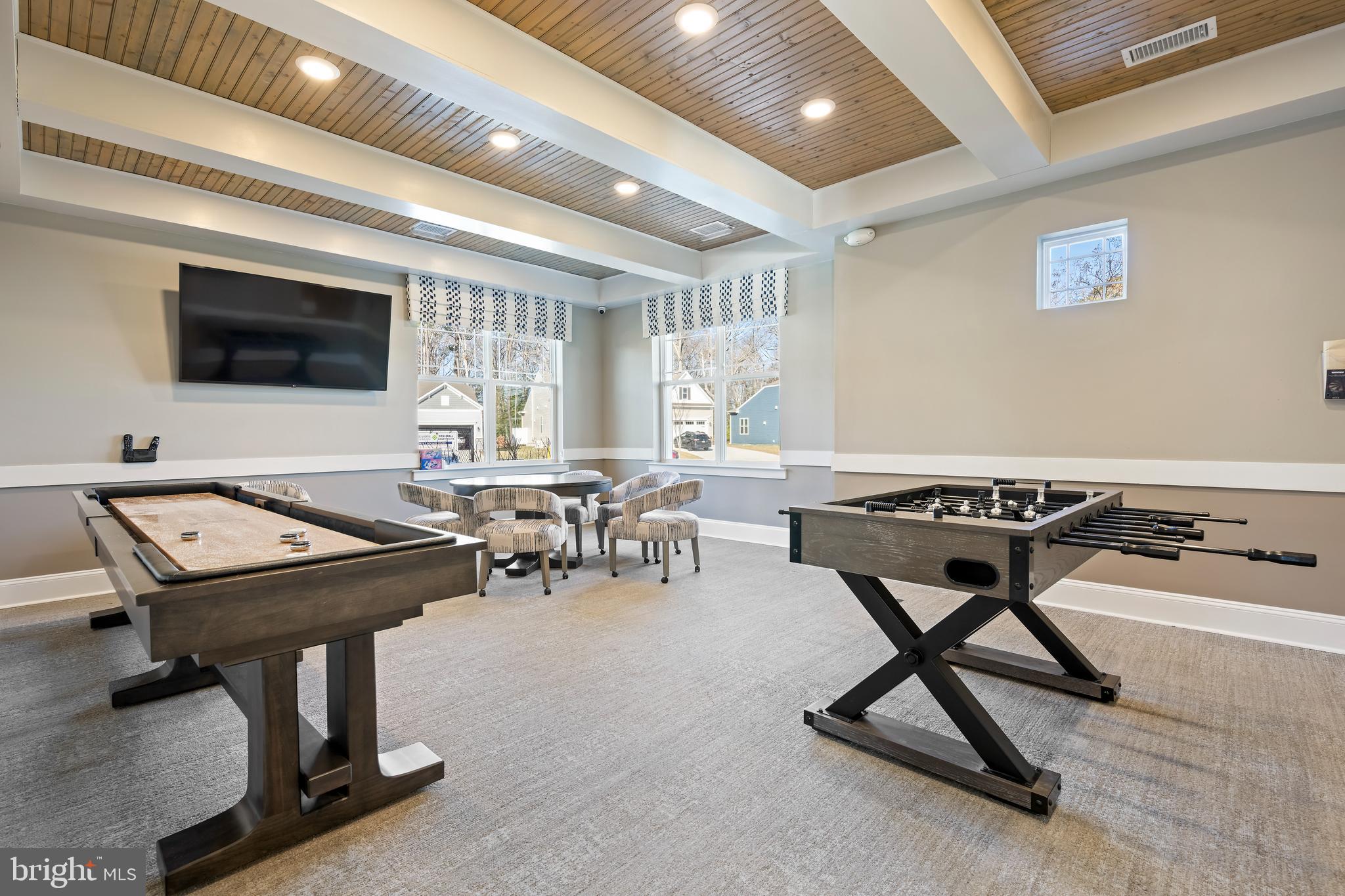 FOUR SEASONS AT BELLE TERRE - Residential