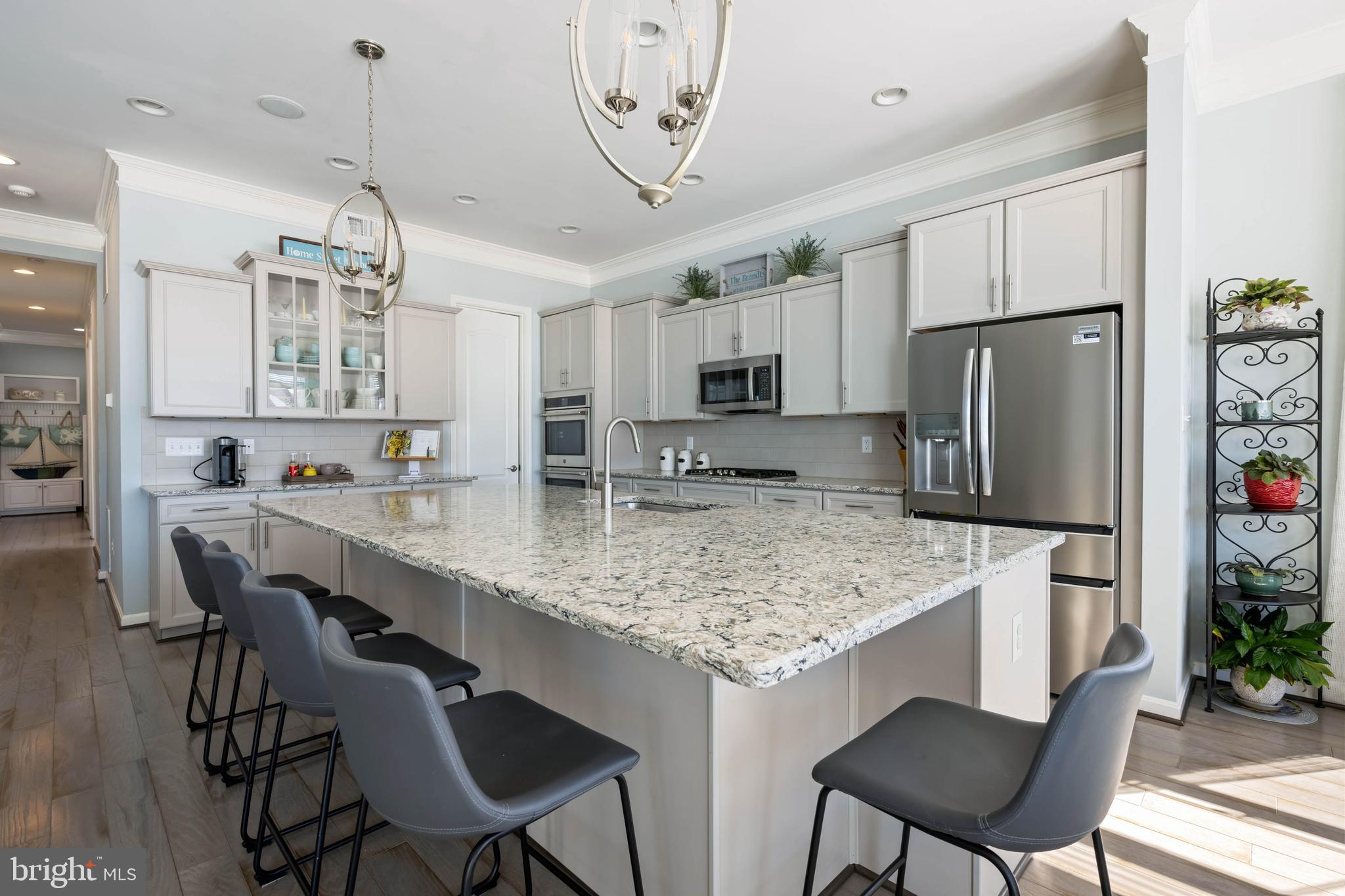 FOUR SEASONS AT BELLE TERRE - Residential