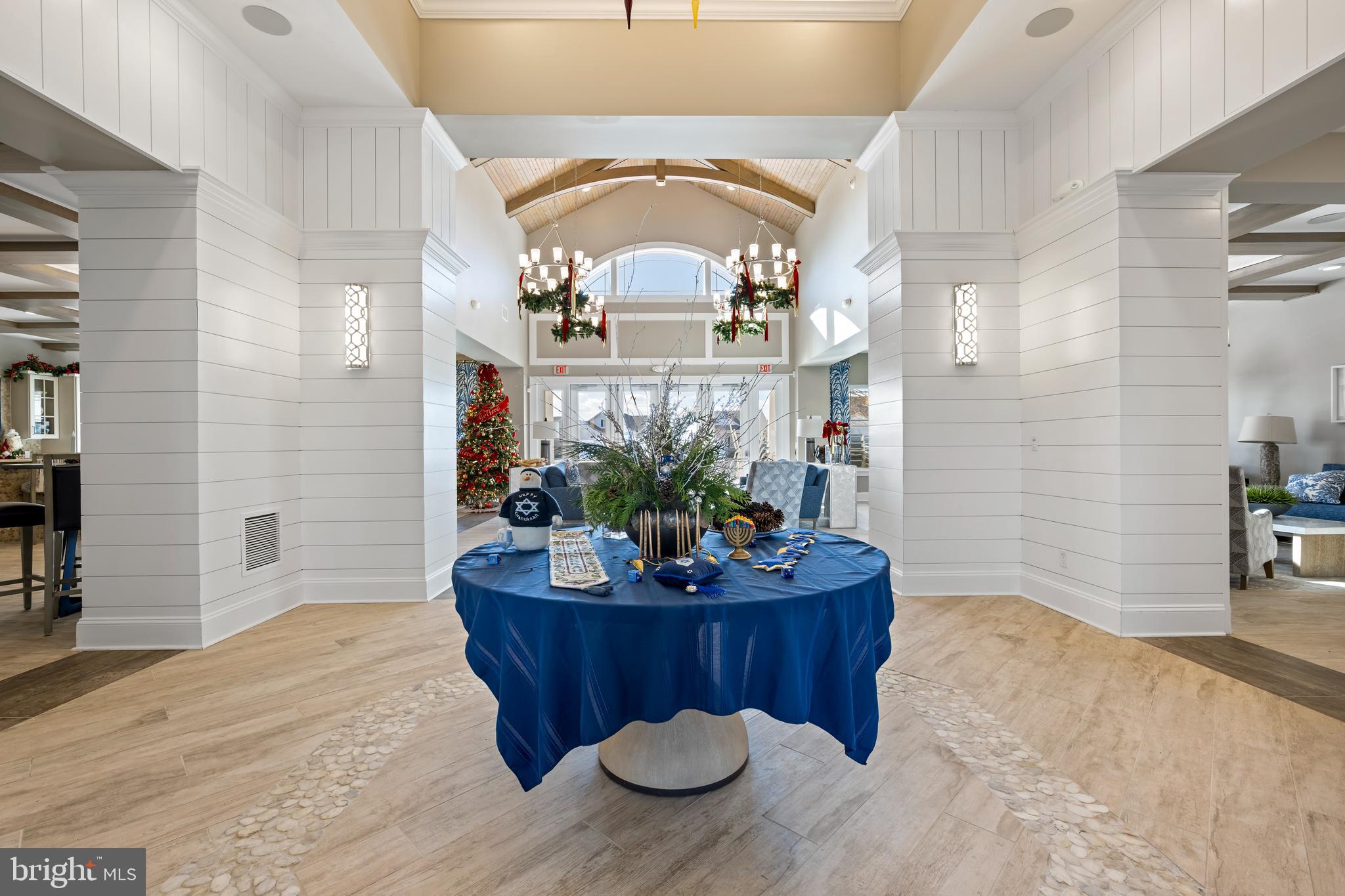 FOUR SEASONS AT BELLE TERRE - Residential