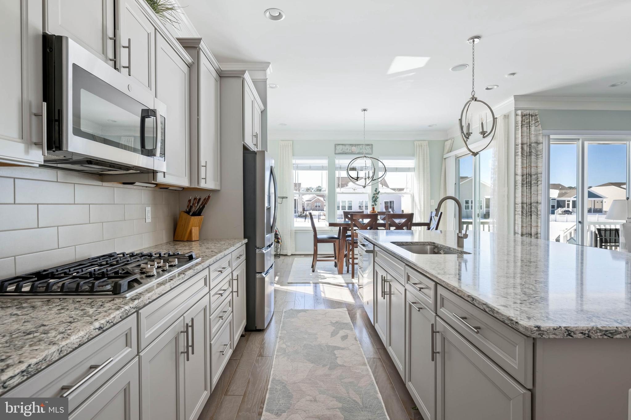 FOUR SEASONS AT BELLE TERRE - Residential