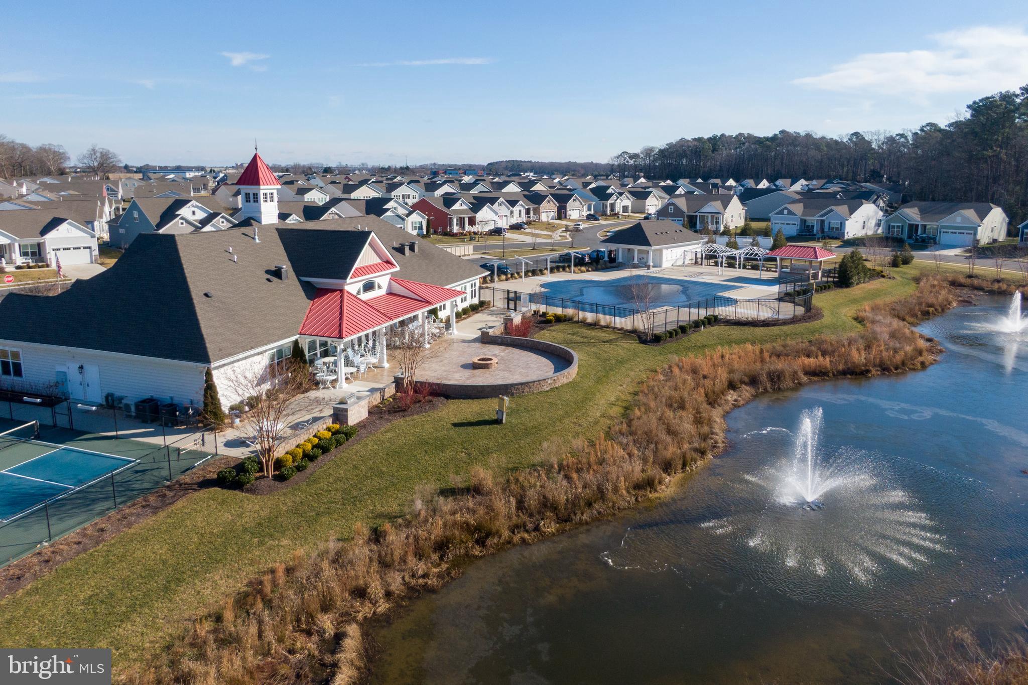 FOUR SEASONS AT BELLE TERRE - Residential