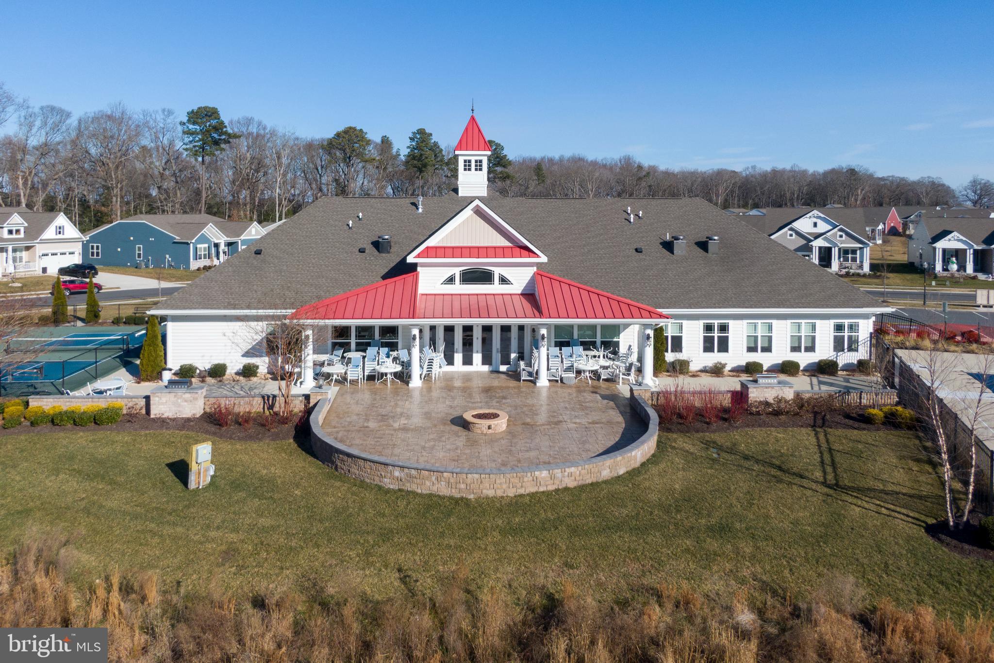 FOUR SEASONS AT BELLE TERRE - Residential