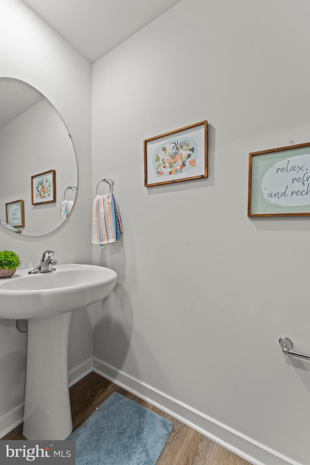 PINEGROVE - Residential