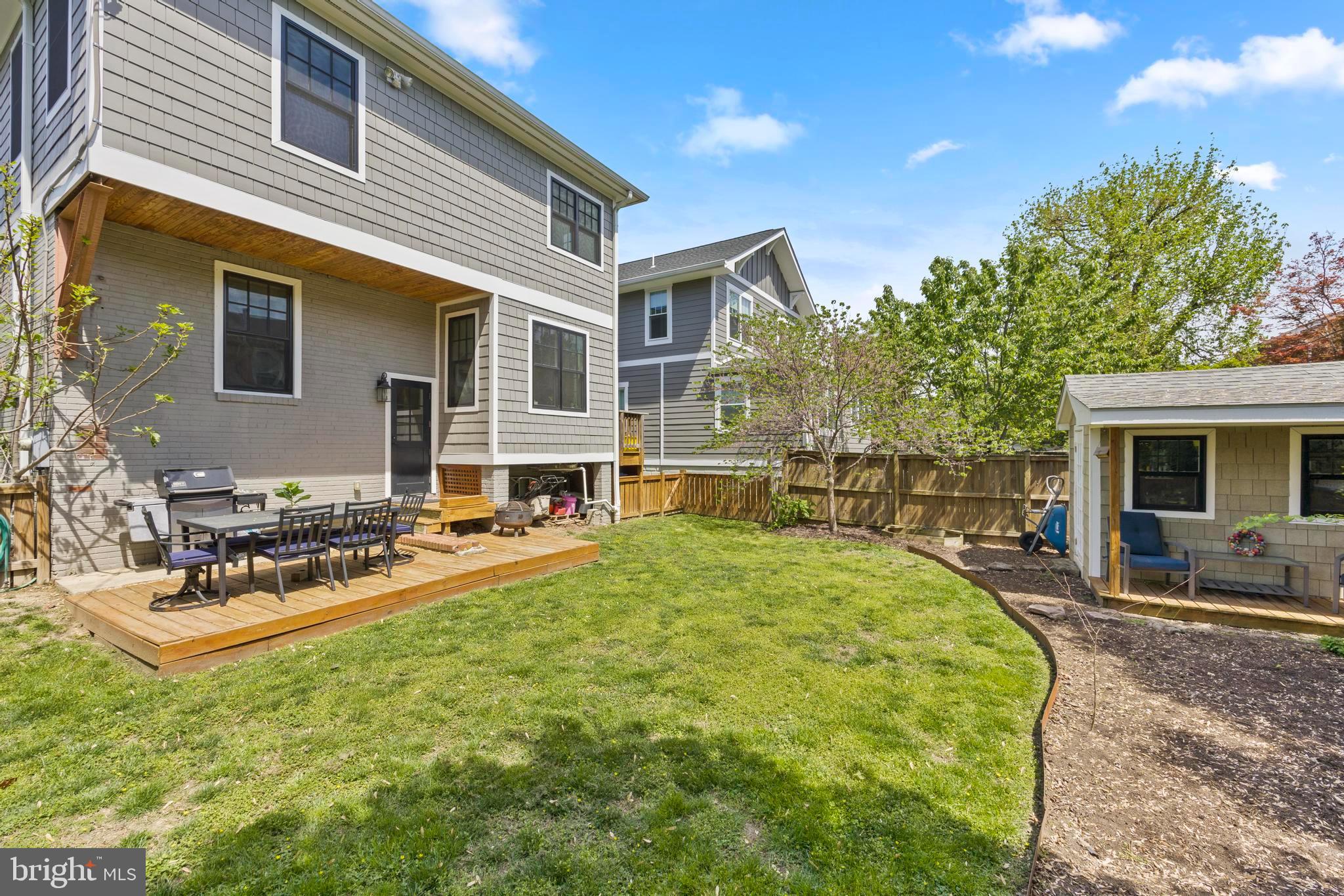 ROSEMONT - Residential