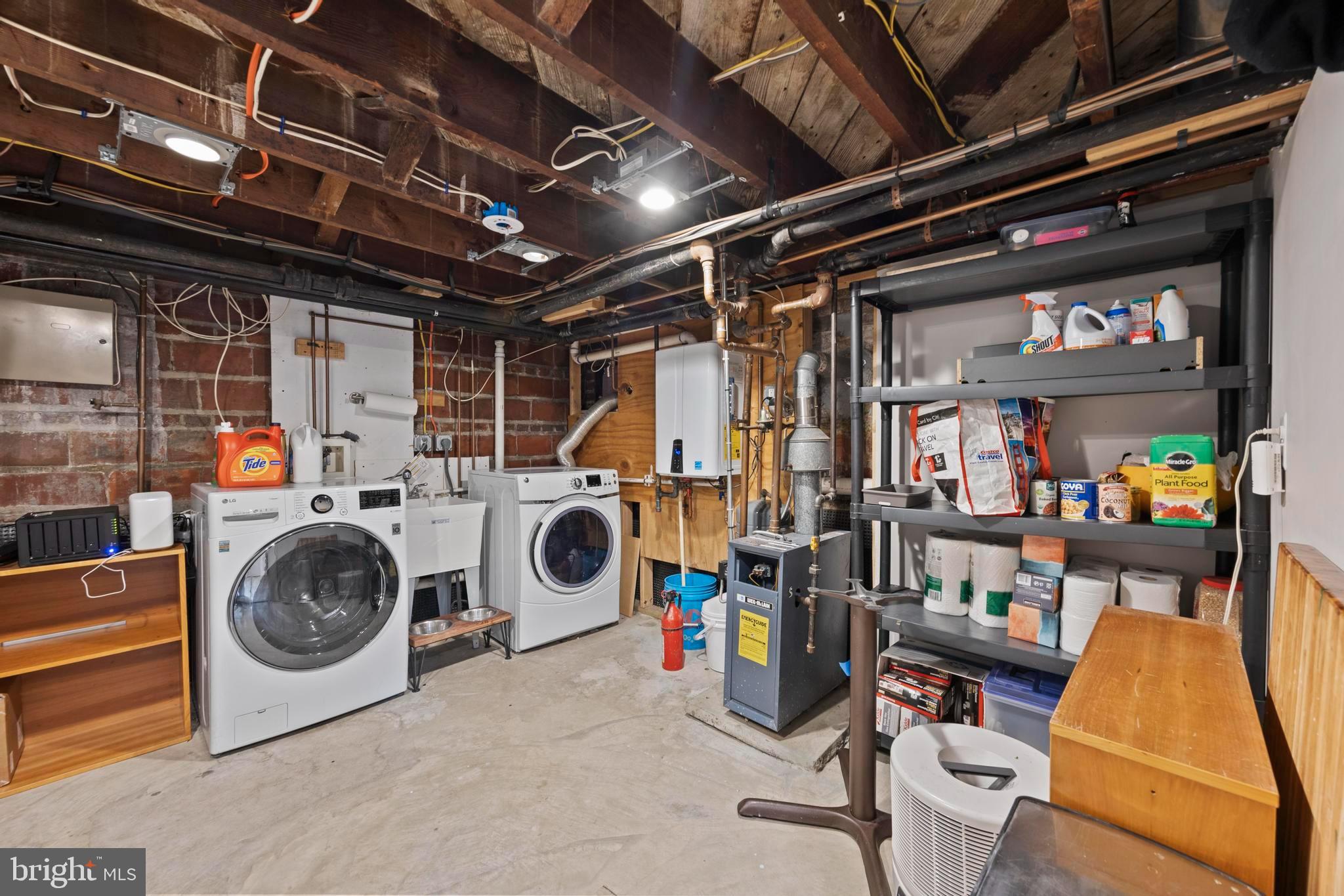 ROSEMONT - Residential