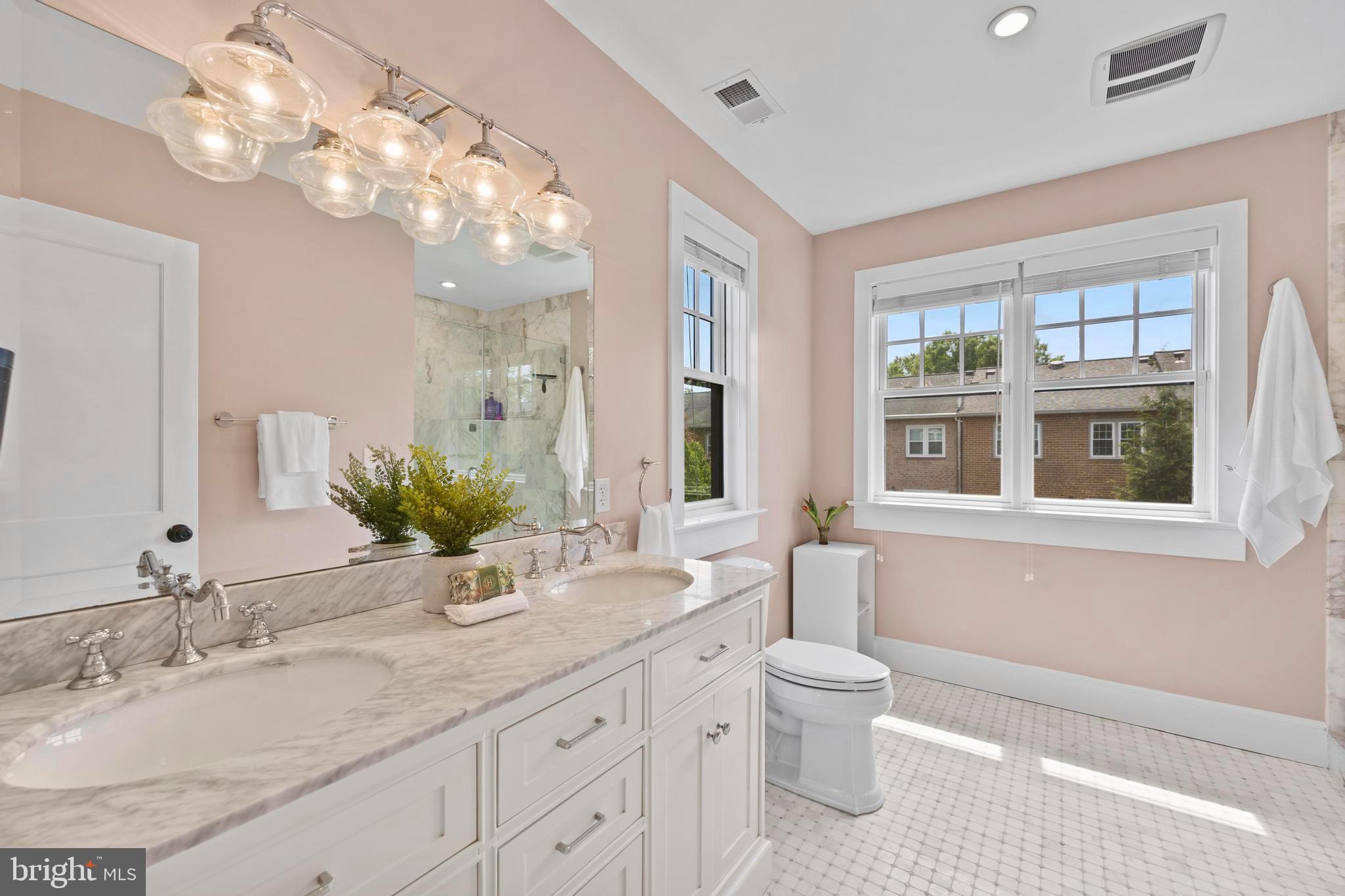 ROSEMONT - Residential