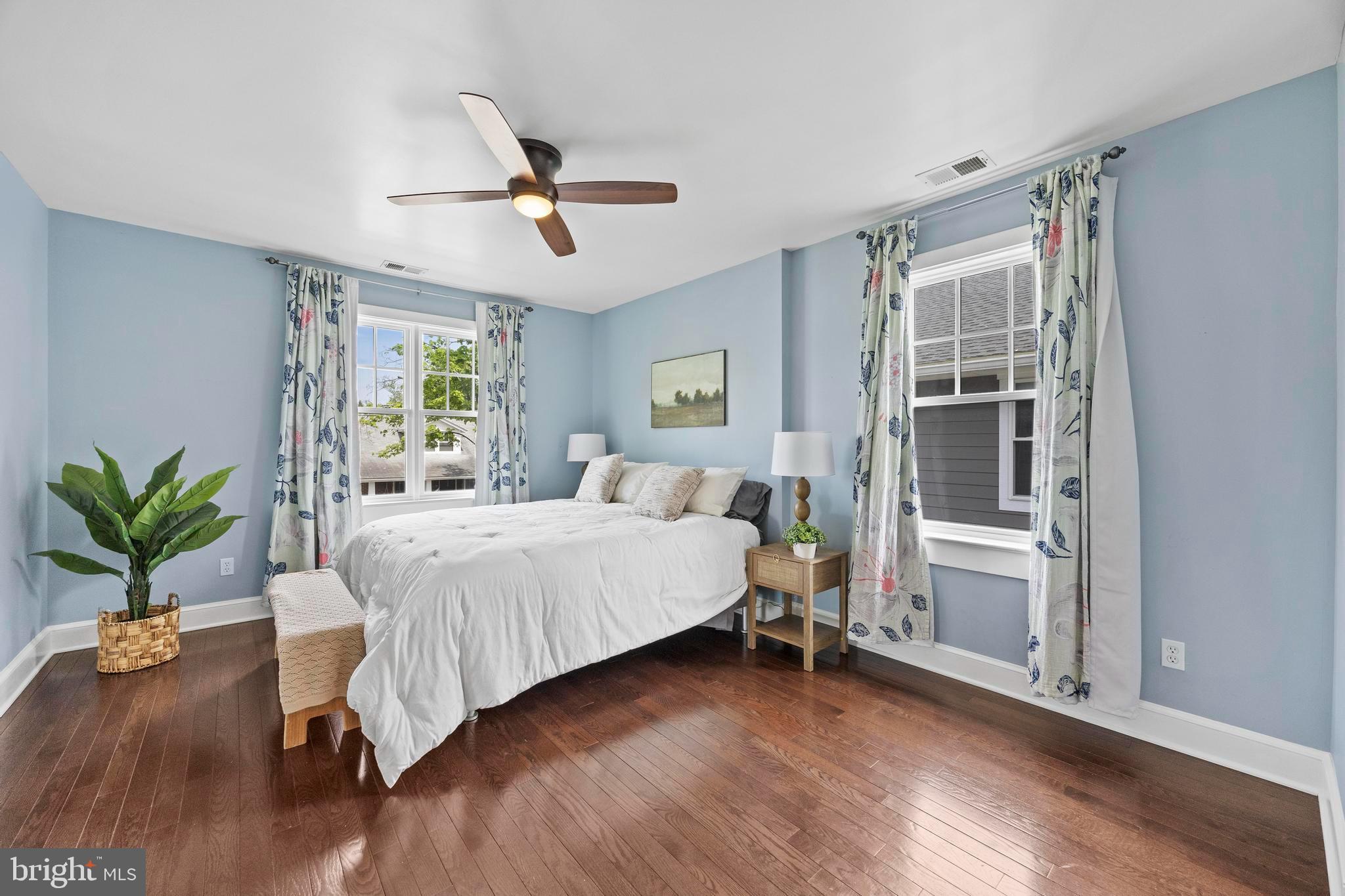 ROSEMONT - Residential