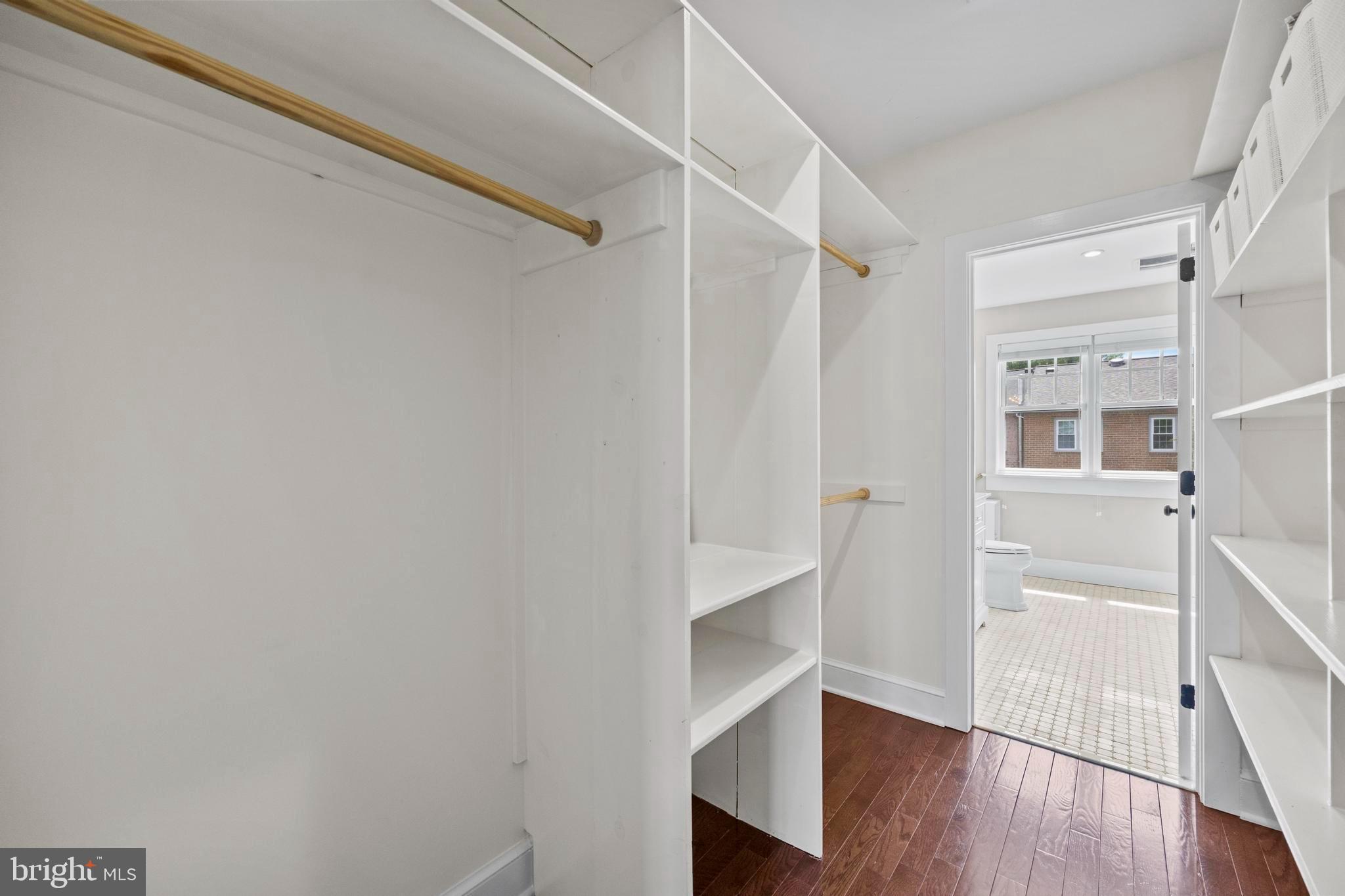 ROSEMONT - Residential