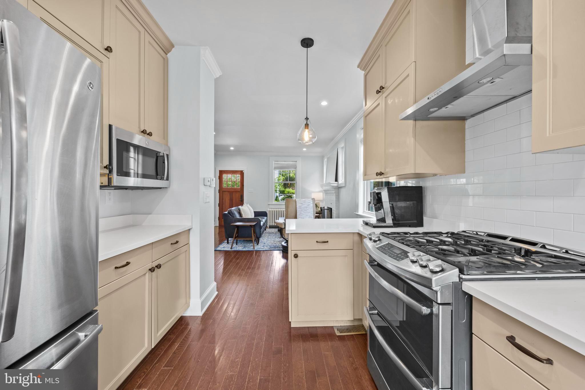 ROSEMONT - Residential