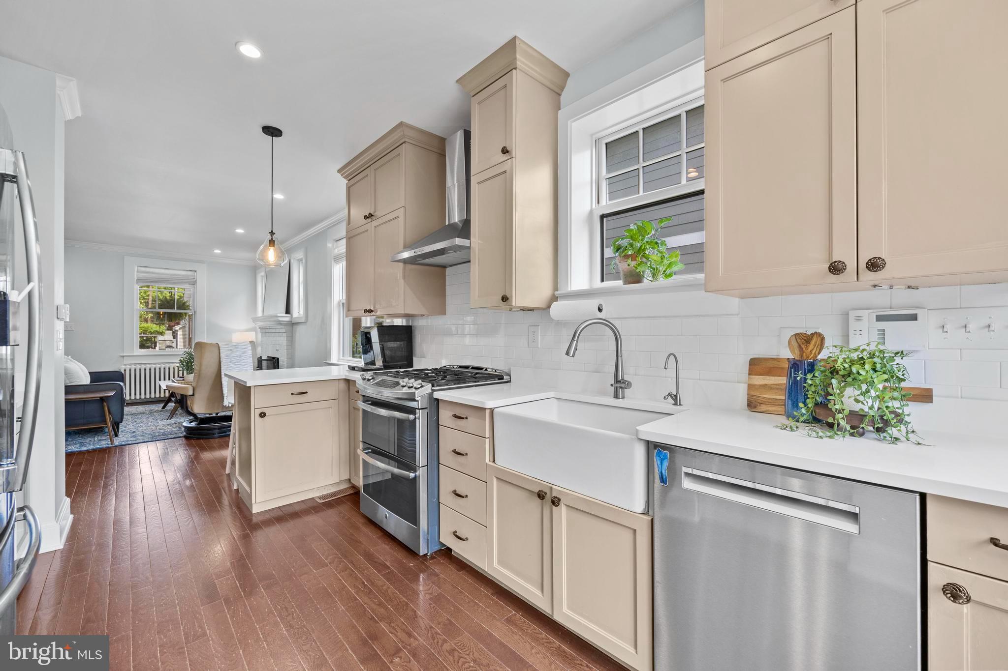 ROSEMONT - Residential