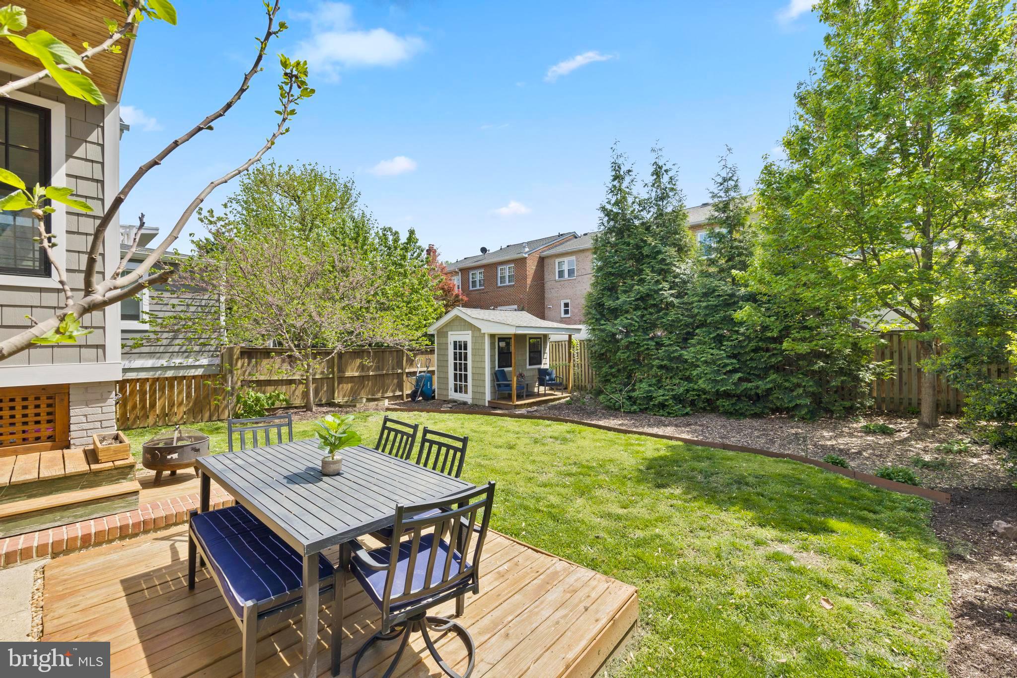 ROSEMONT - Residential