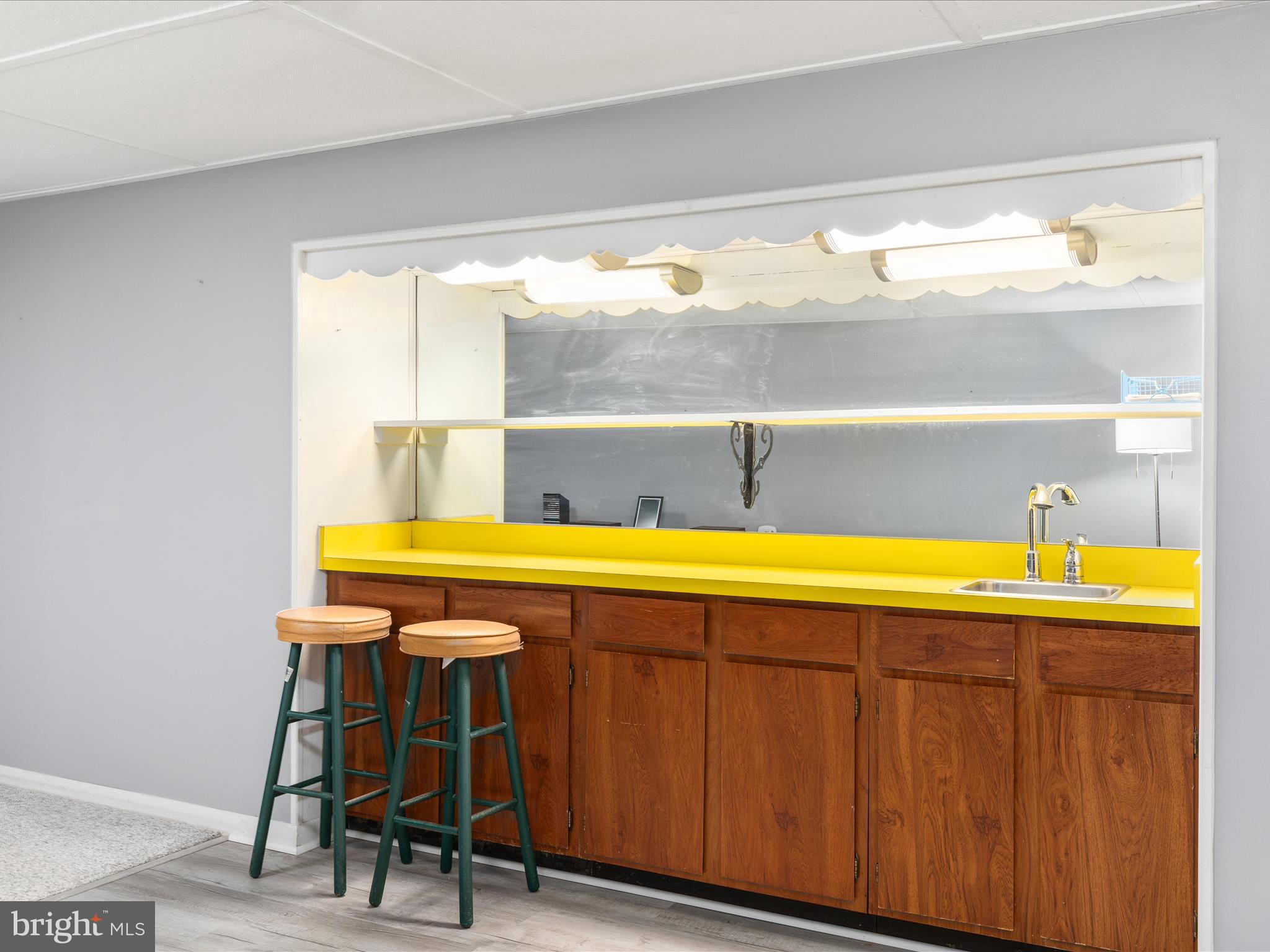 A MELVIN LEWIS - Residential