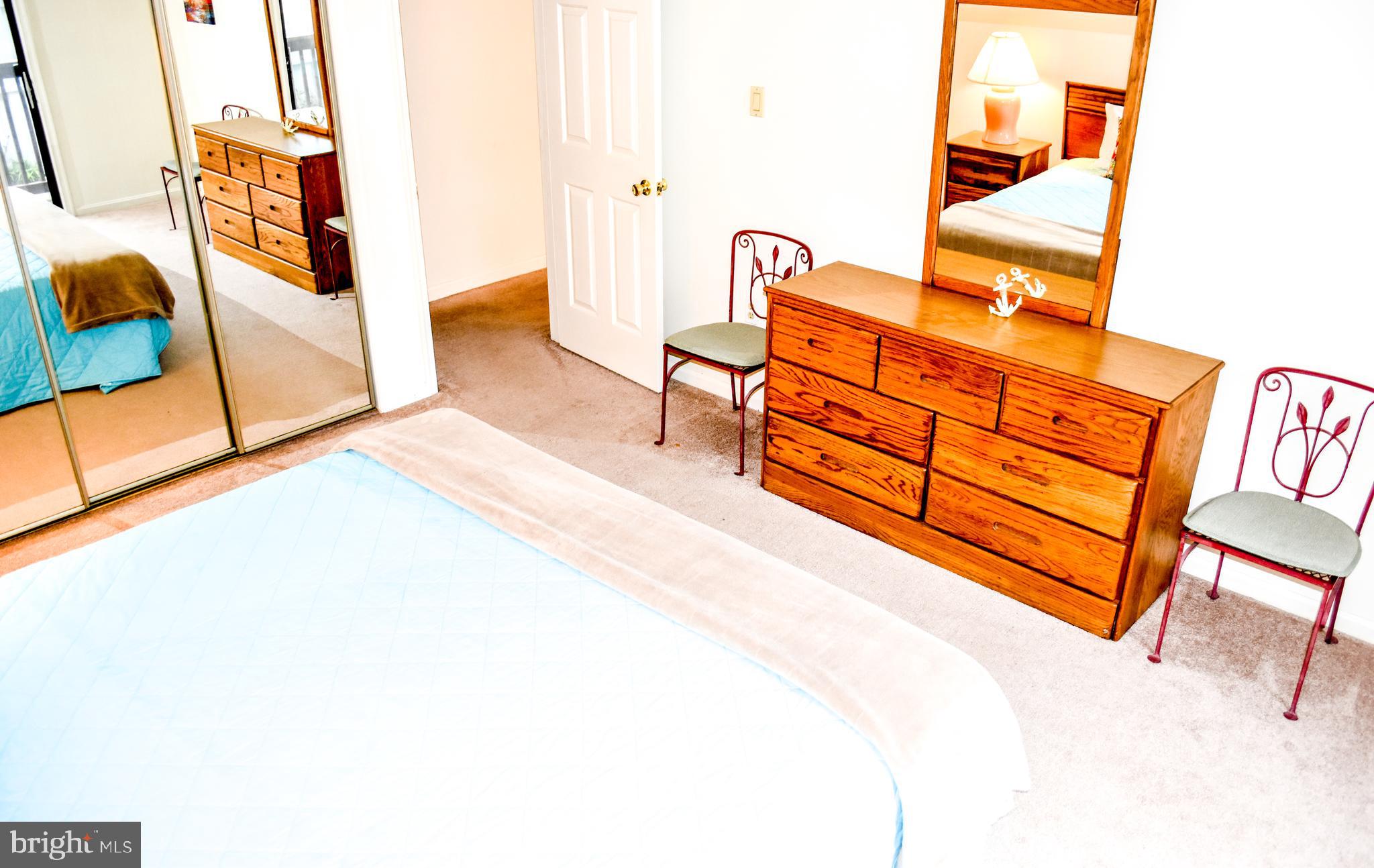 WHISPERING WOODS - Residential