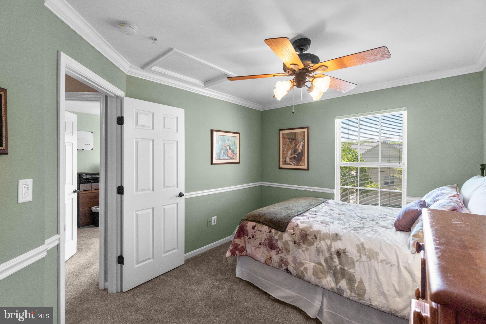 MANOR OAKS - Residential