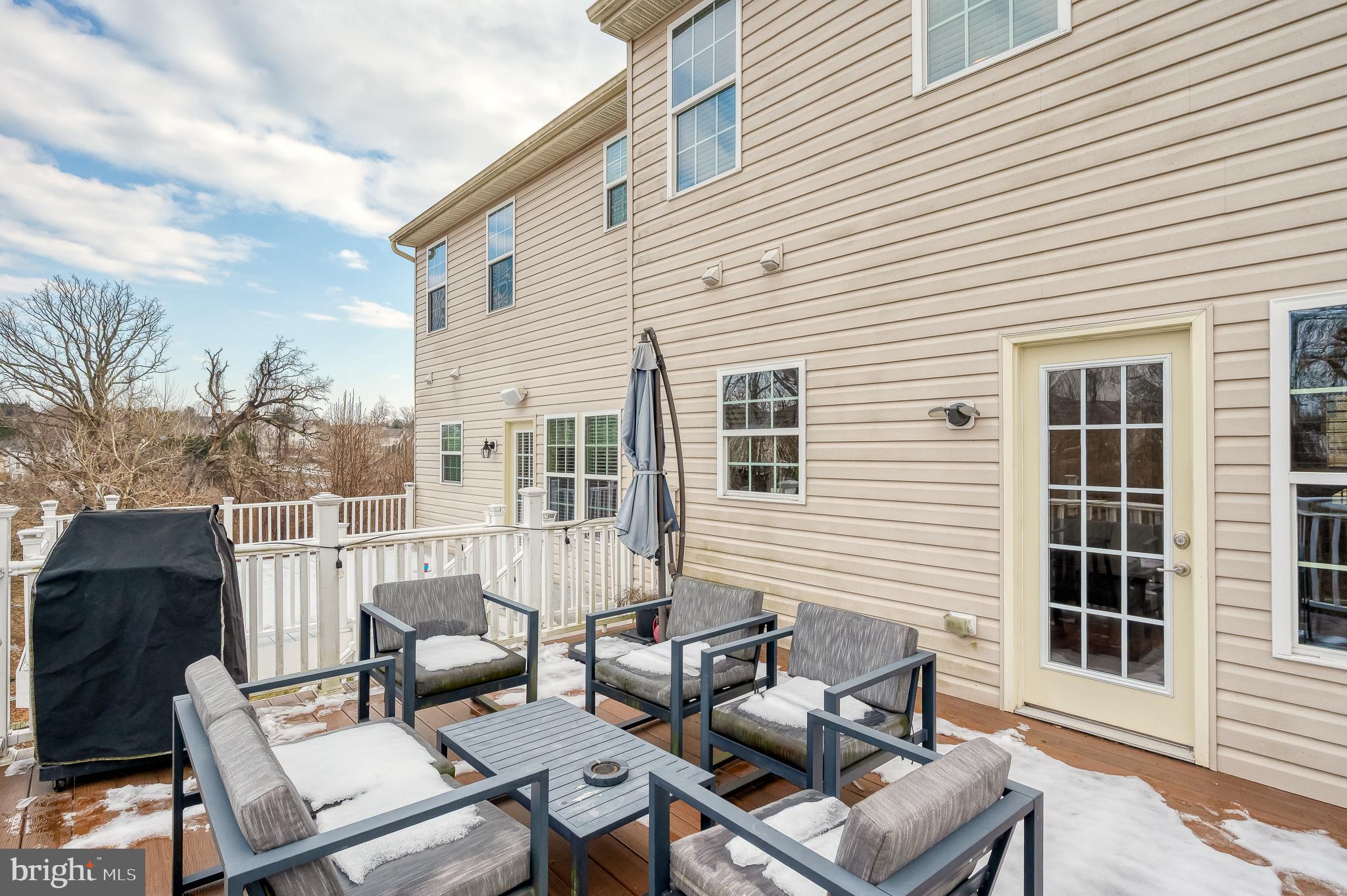 MONMOUTH MEADOWS - Residential