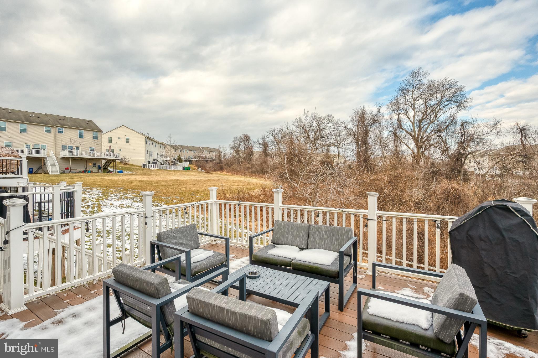 MONMOUTH MEADOWS - Residential