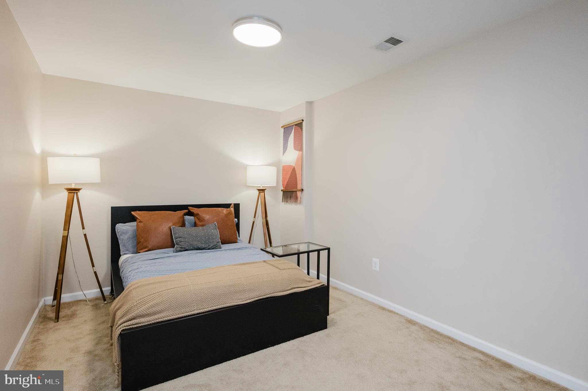 MONMOUTH MEADOWS - Residential