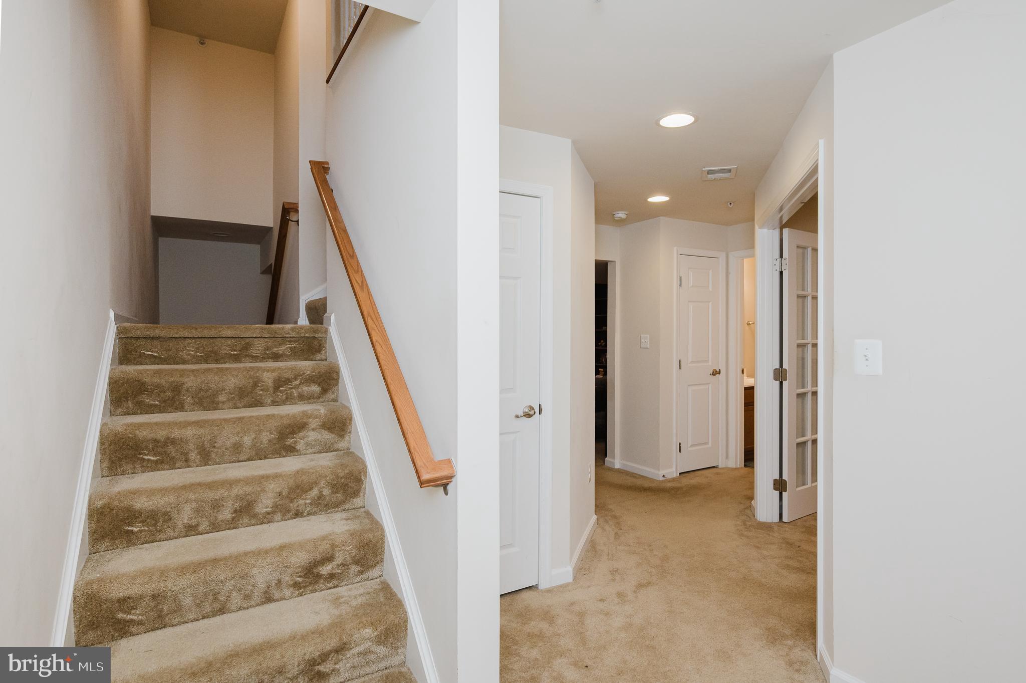 MONMOUTH MEADOWS - Residential