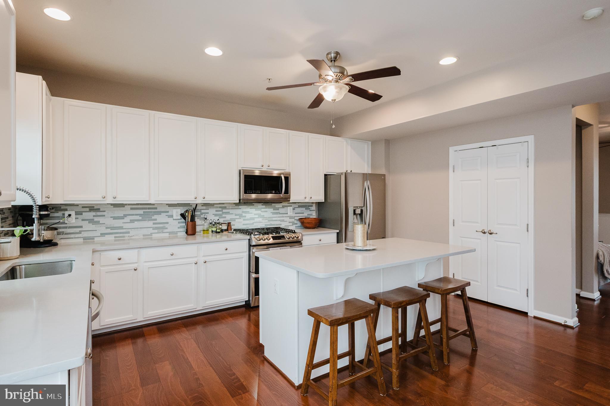 MONMOUTH MEADOWS - Residential