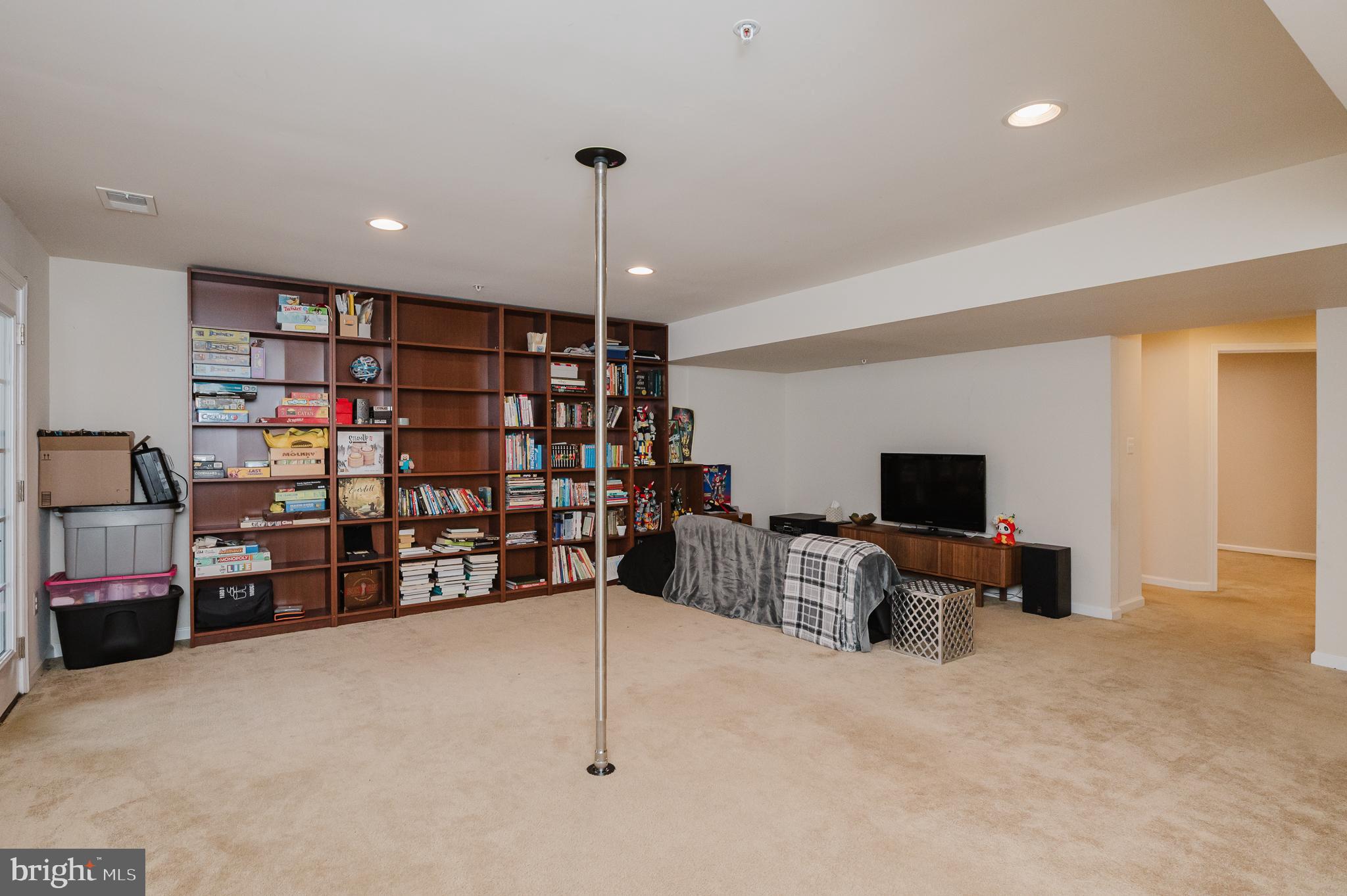 MONMOUTH MEADOWS - Residential