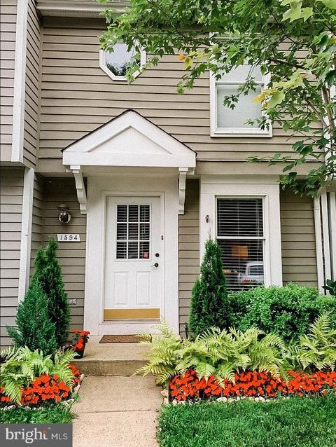 1594 POPLAR GROVE DRIVE RESTON VA 20194