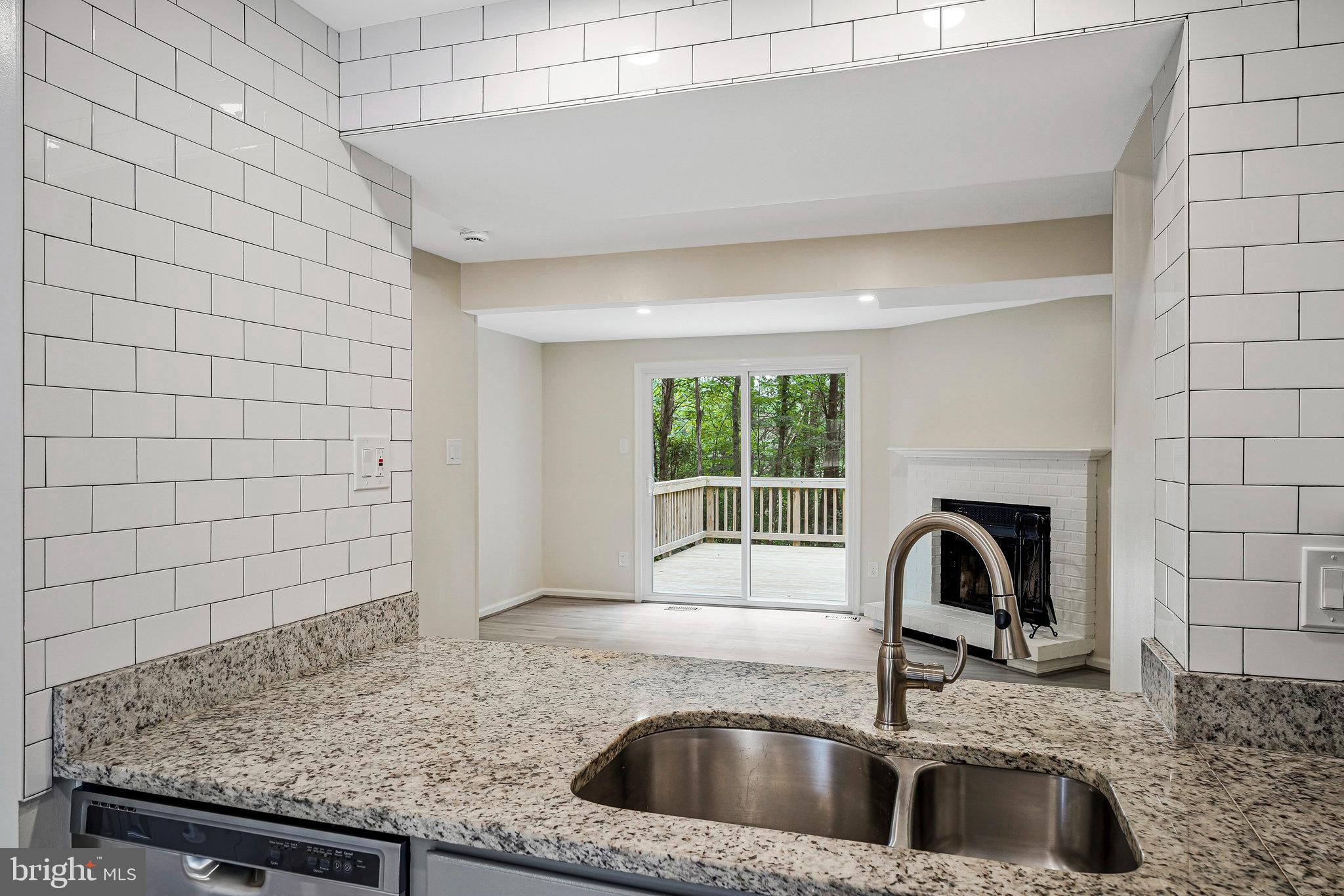 1594 POPLAR GROVE DRIVE