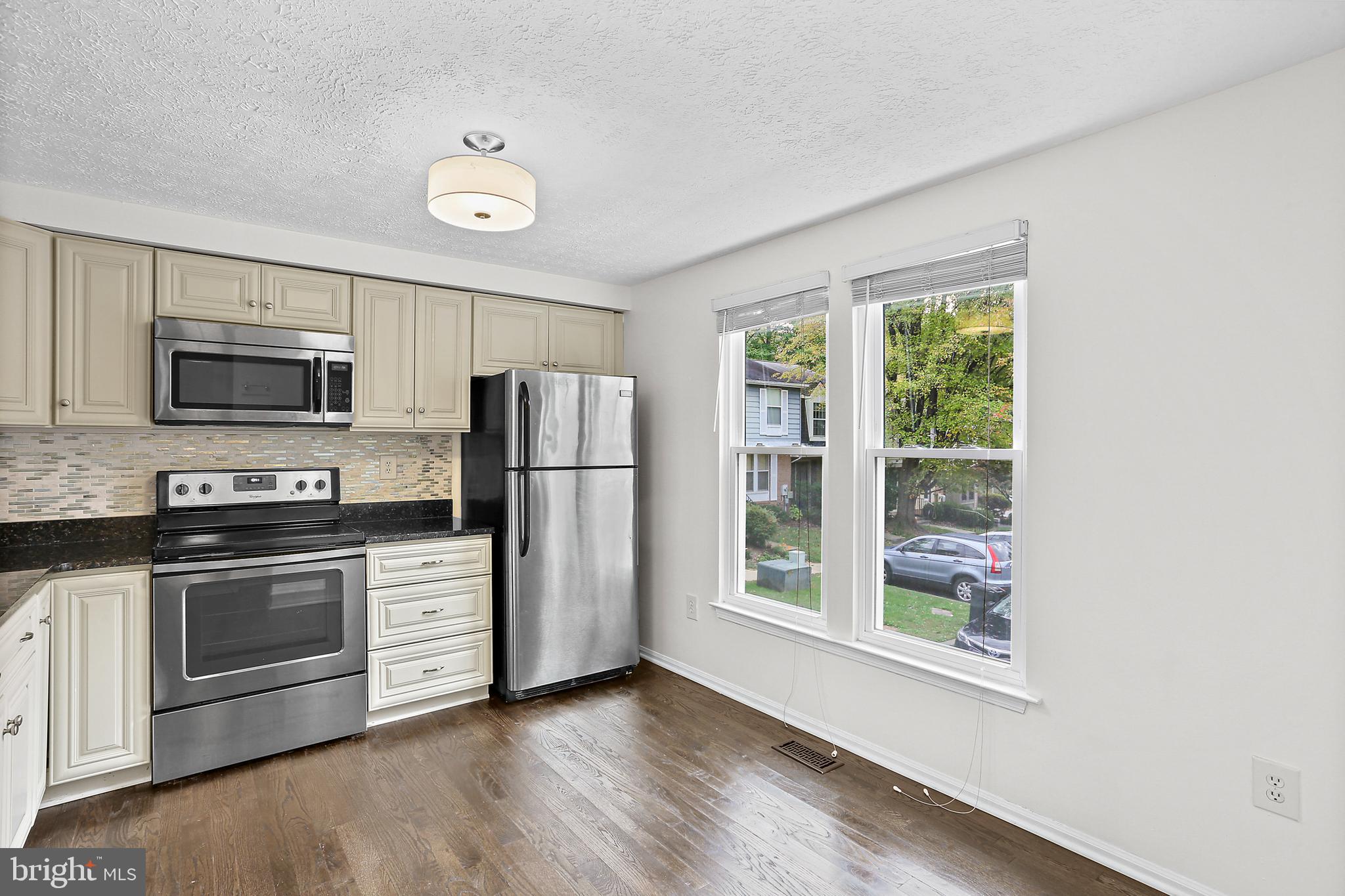 VILLAGE OF HICKORY RIDGE - Residential Lease