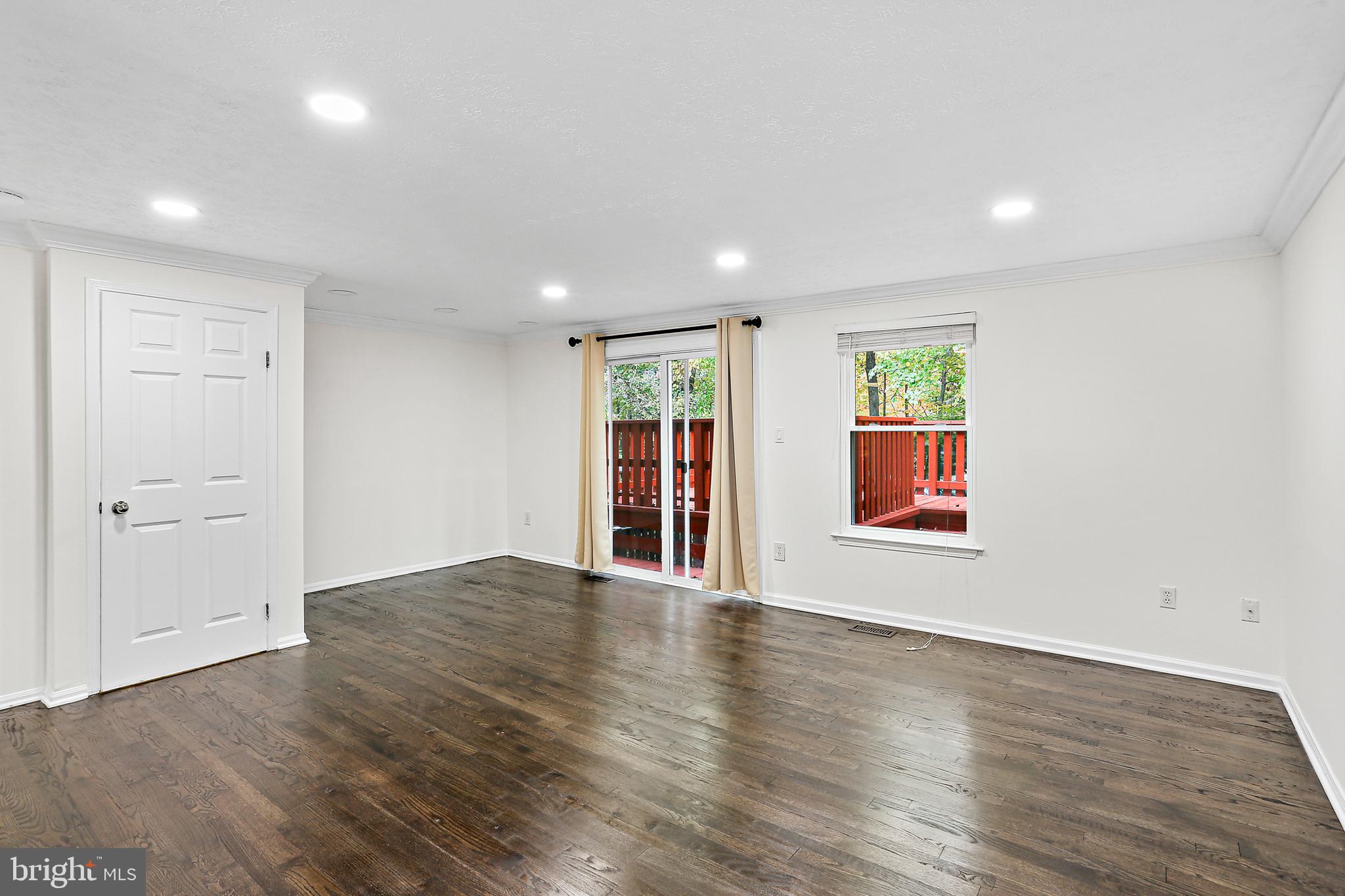 VILLAGE OF HICKORY RIDGE - Residential Lease