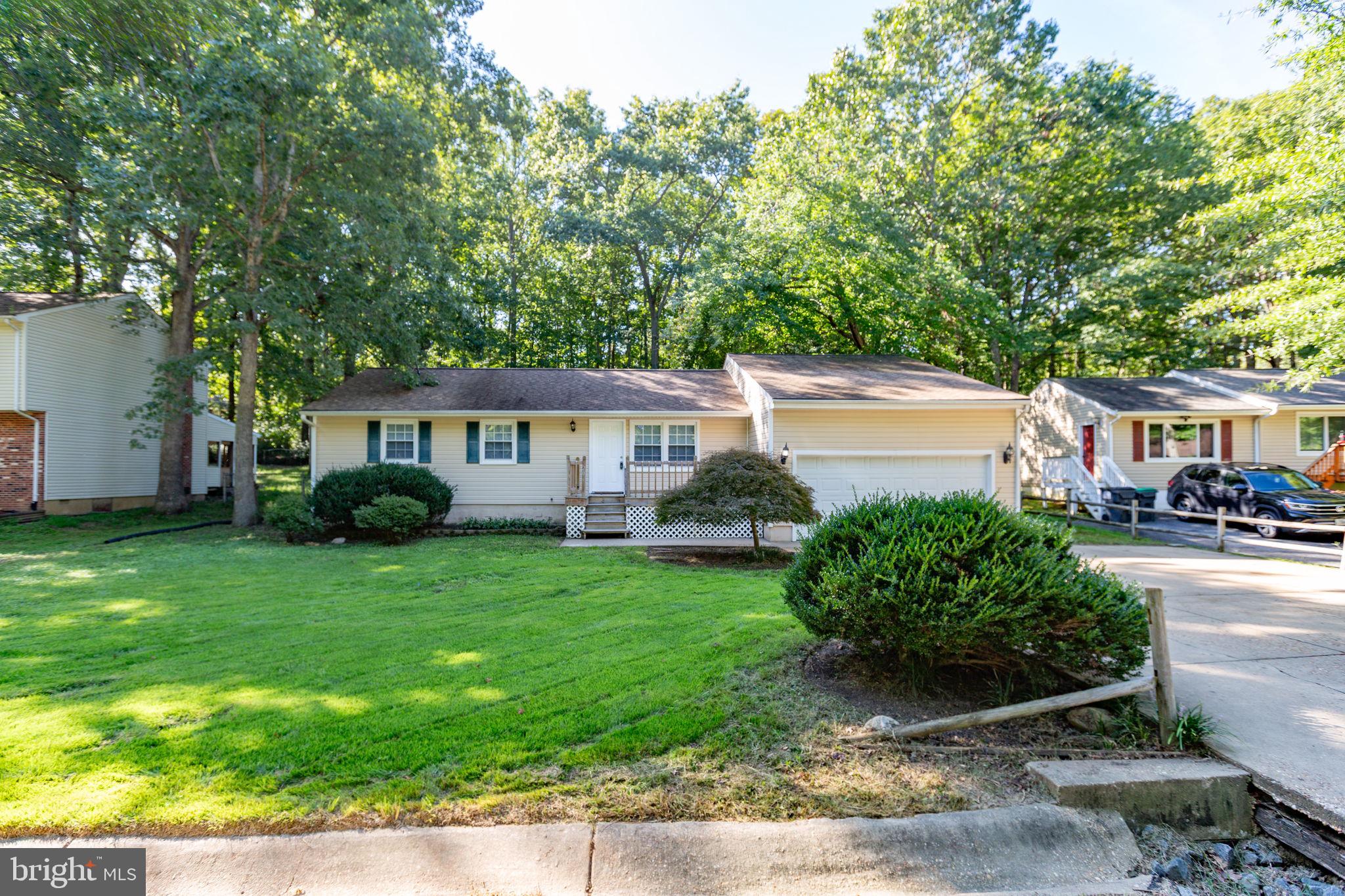 206 HAMPTON DRIVE