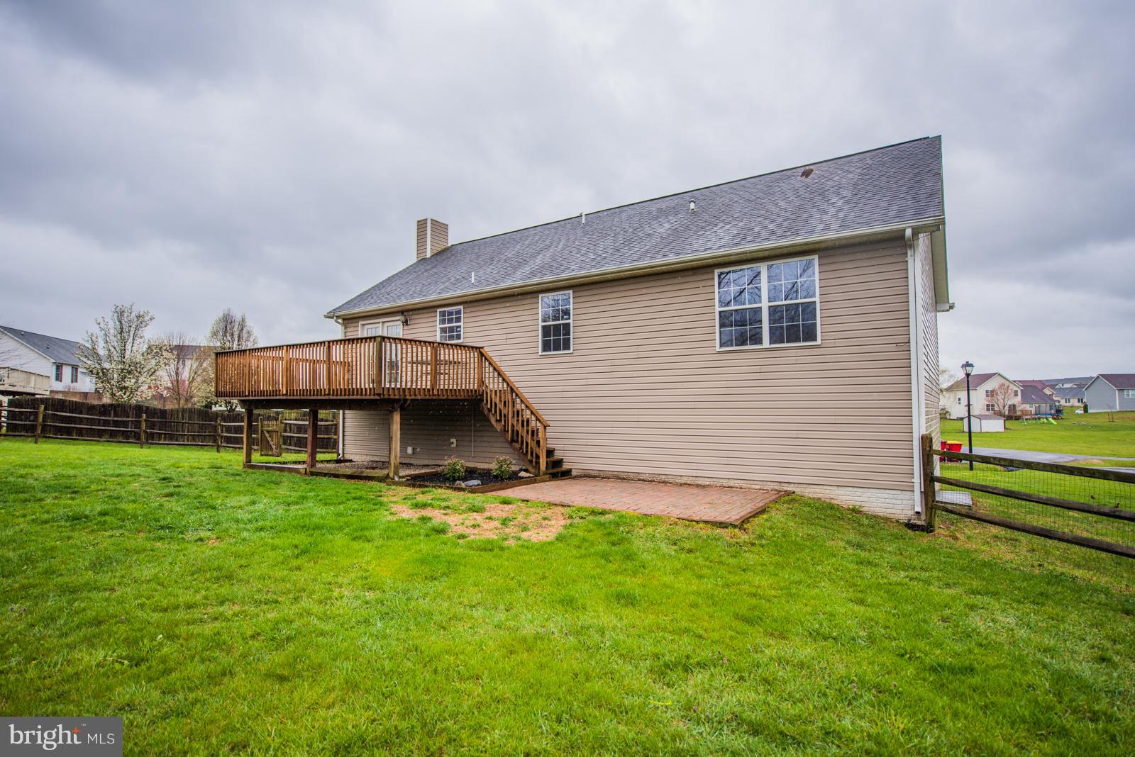 BRIAR RUN - Residential