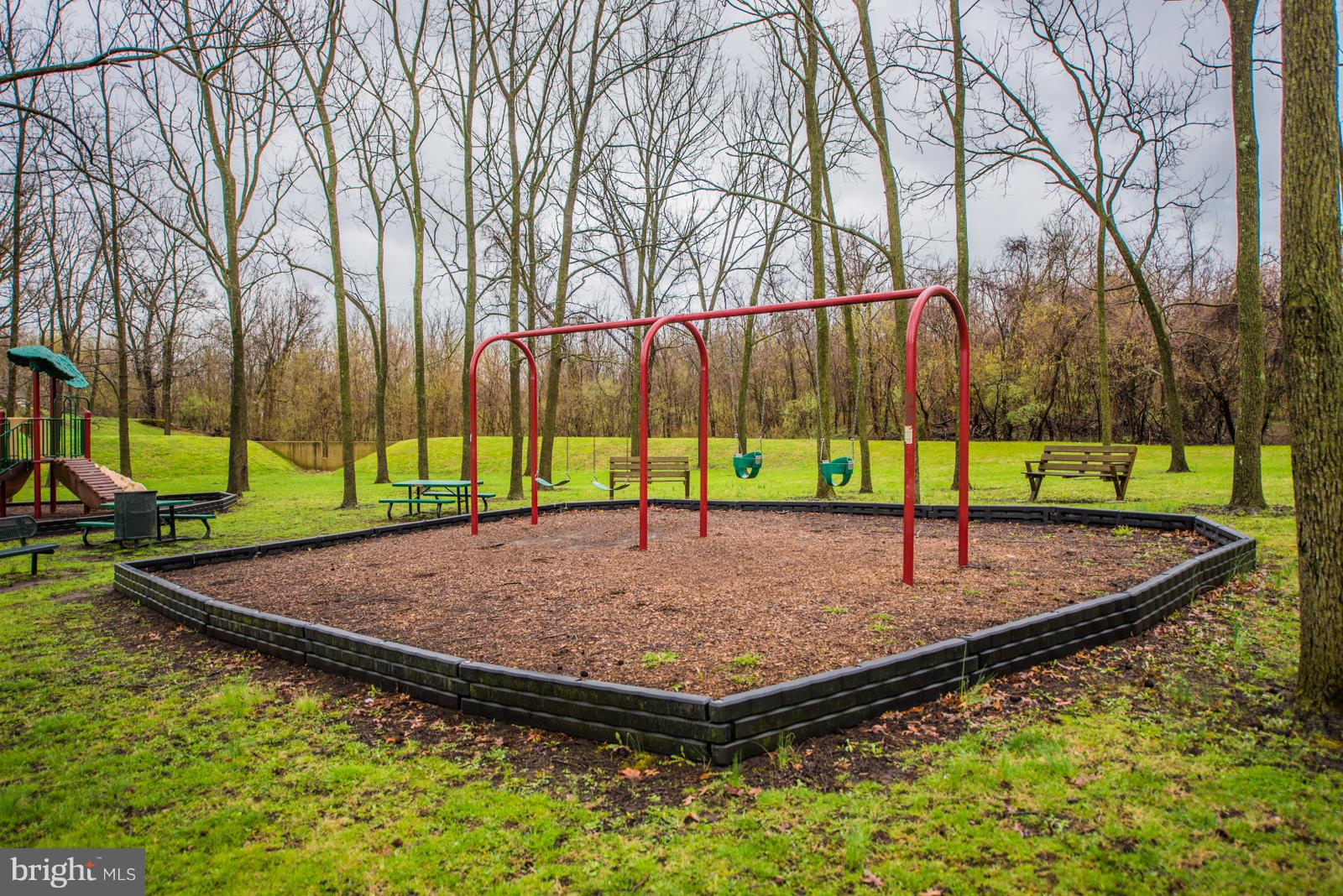 BRIAR RUN - Residential