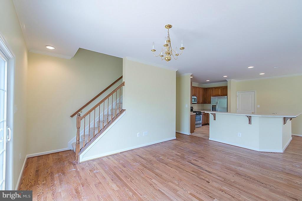 THE LAKES AT MARTINSBURG - Residential Lease