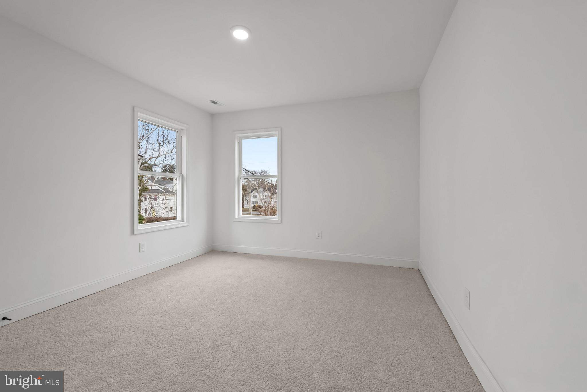 FOREST PARK - Residential