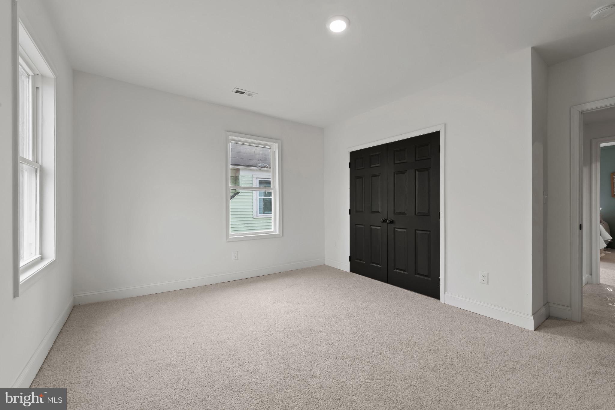 FOREST PARK - Residential