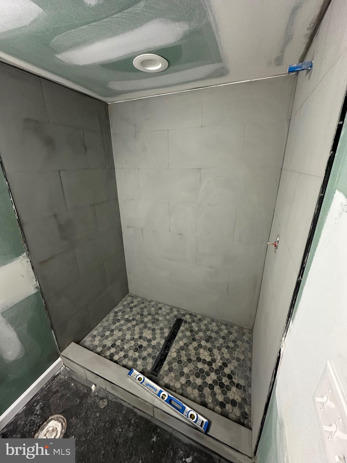 COUNTRY RIDGE - Residential