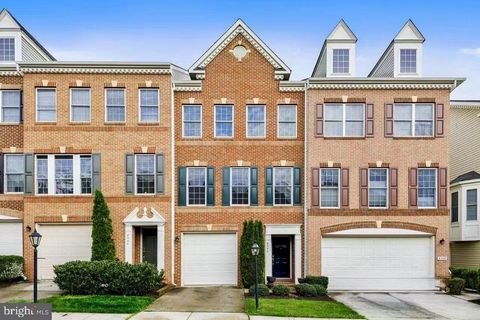 Townhouse For Rent - 8506 Pamela Way #118<br/> Howard County, LAUREL, MD 20723