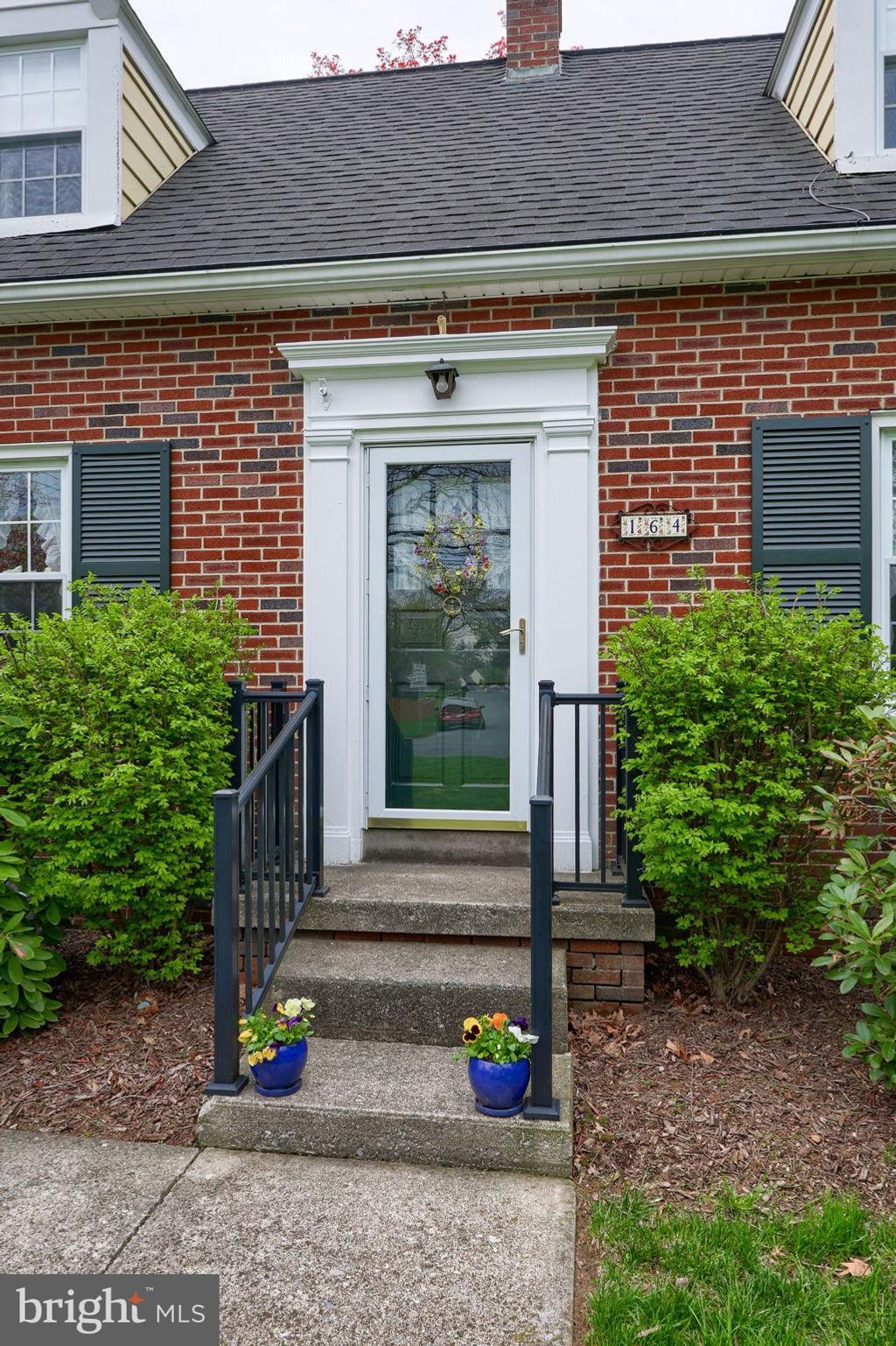 Photo of 164 E Roseville Road, LANCASTER, PA 17601 (MLS # PALA2086306)