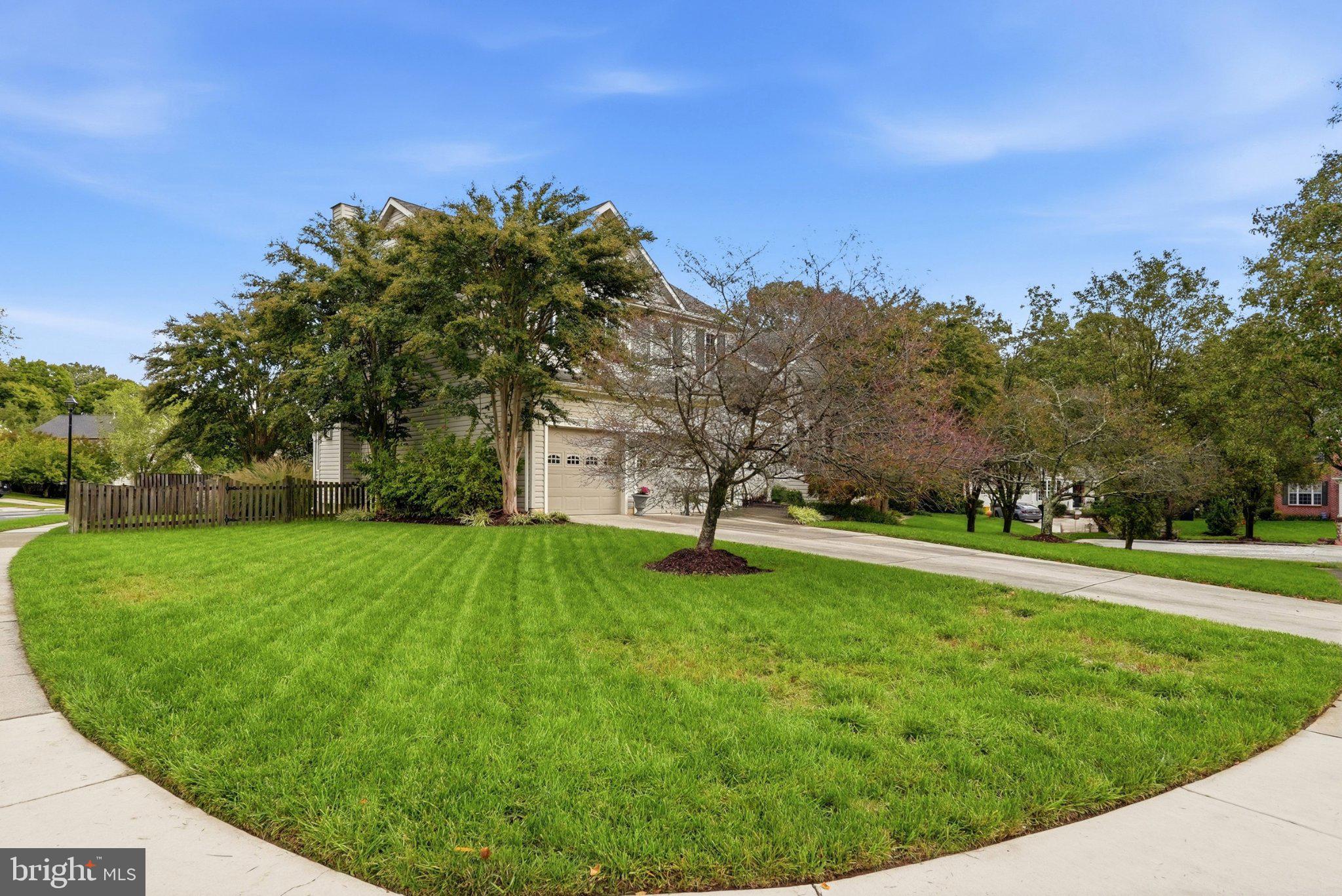 2700 GUARES COURT