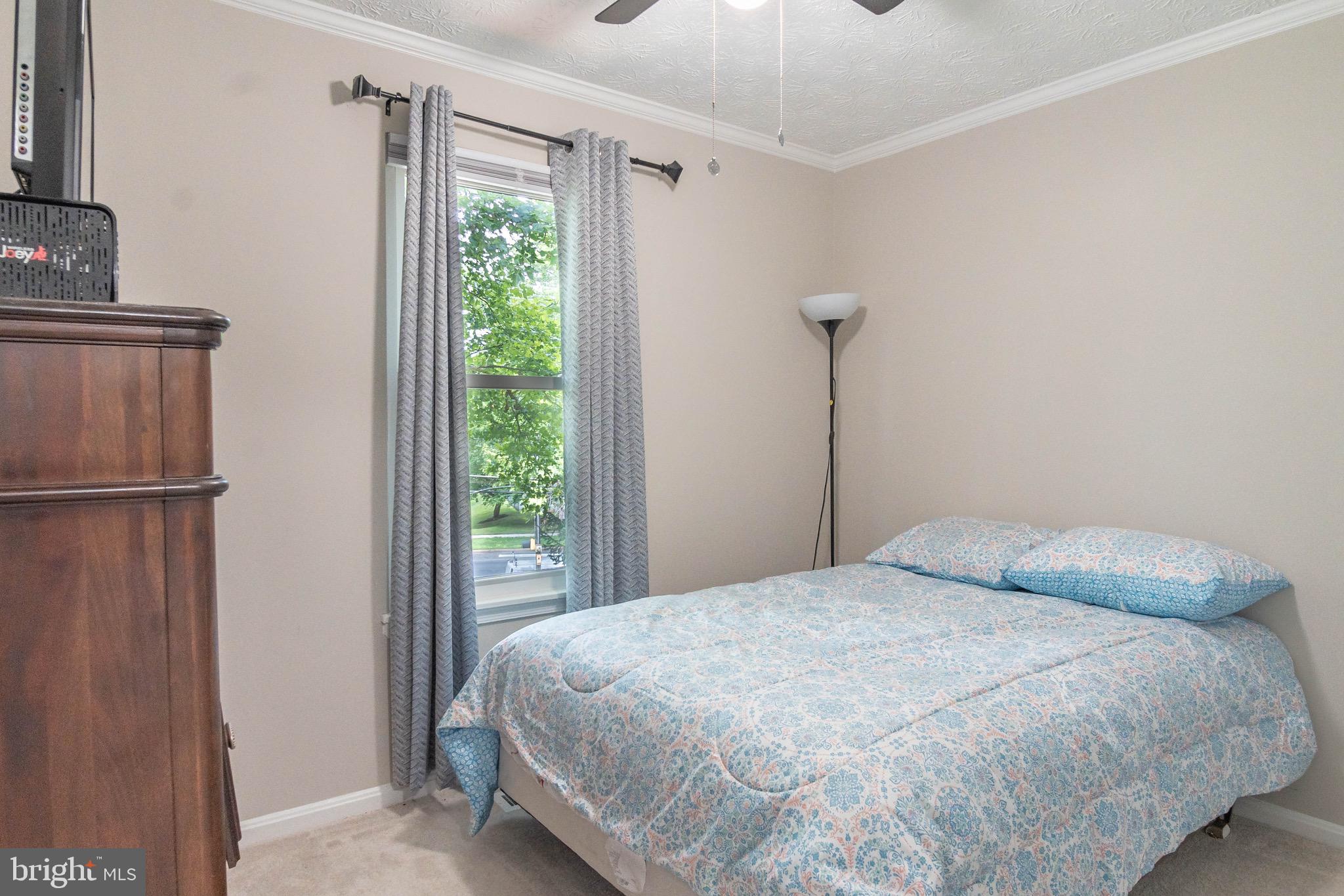 GUNNERS LAKE VILLAGE - Residential