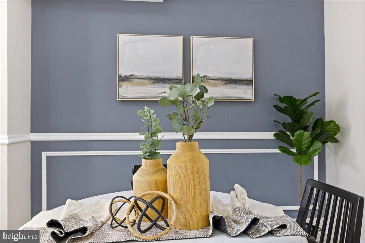 WAVERLY - Residential