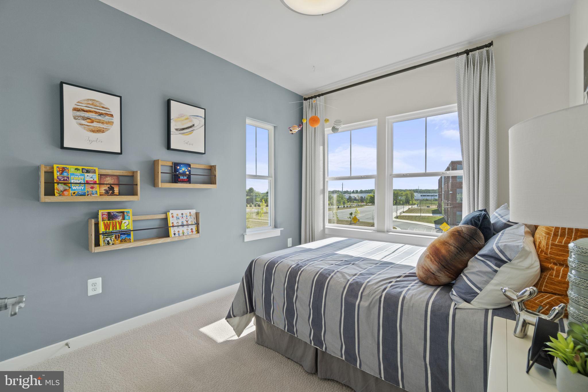 ARCOLA TOWN CENTER - Residential