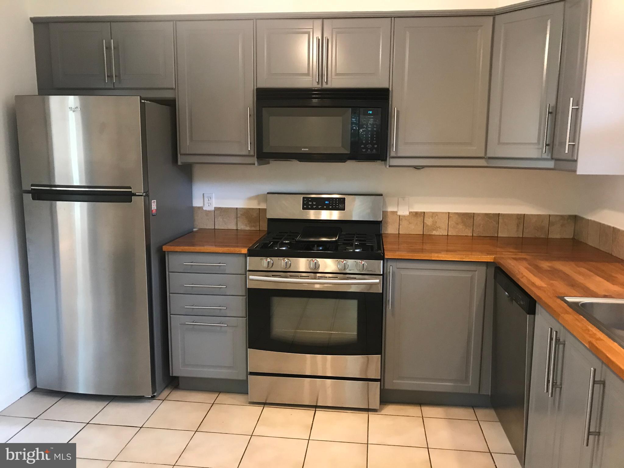 MAPLEWOOD - Residential Lease