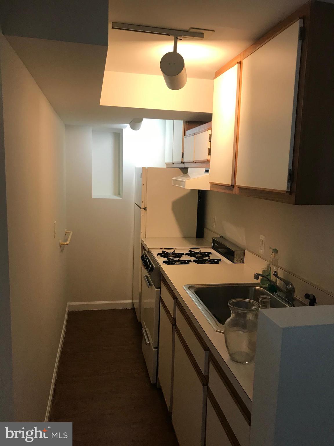 MAPLEWOOD - Residential Lease