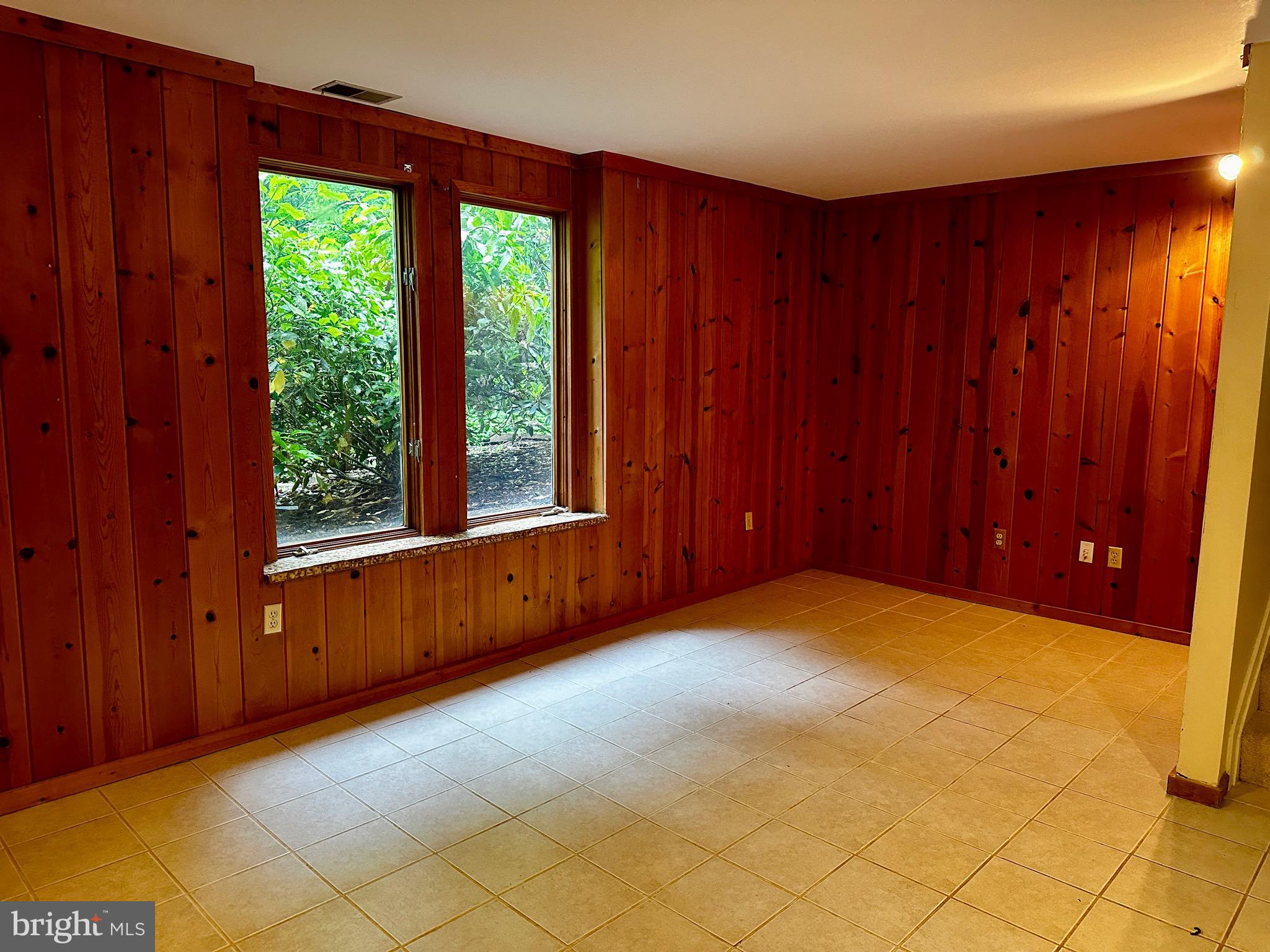 WILLOWMEADE - Residential